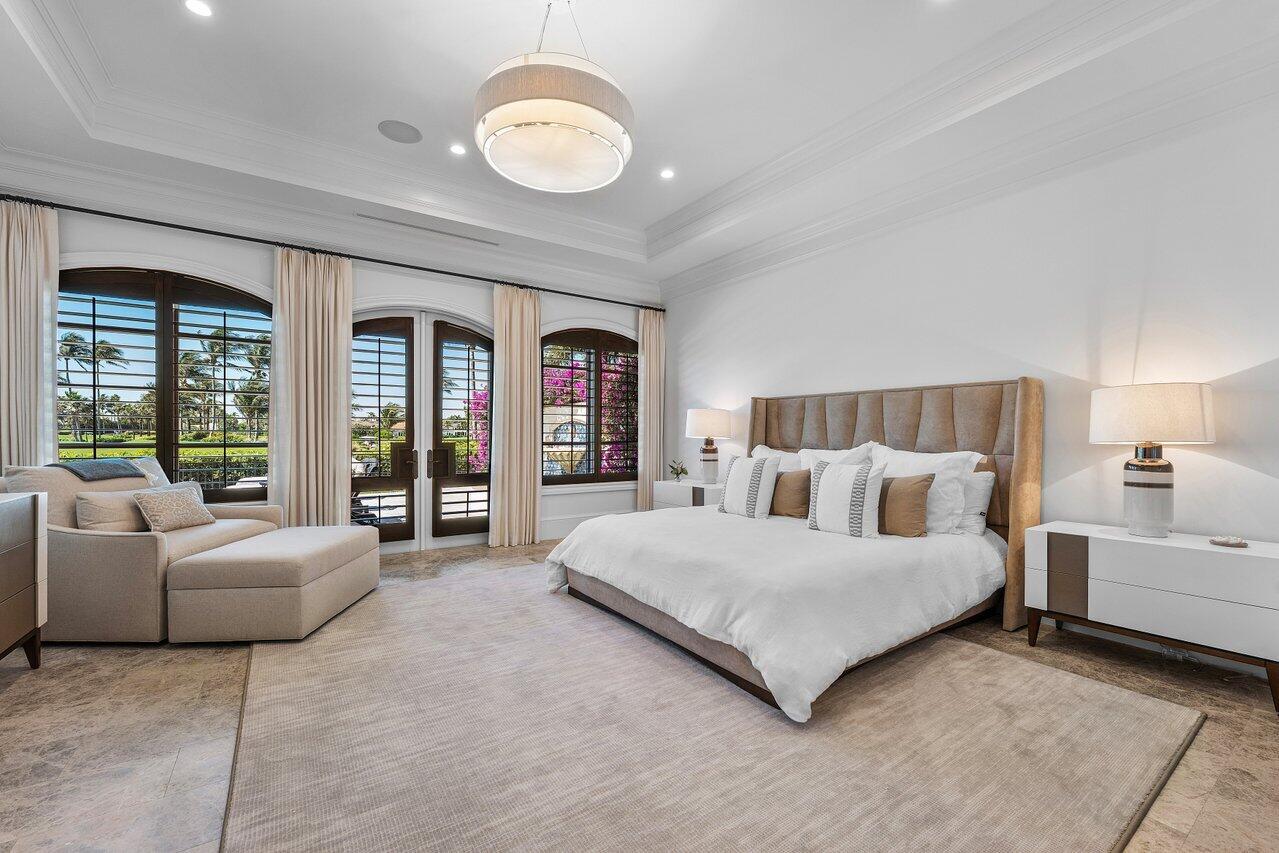 SAILFISH POINT - Residential