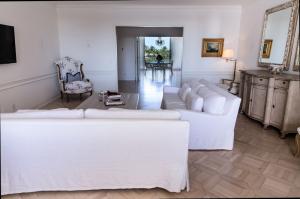 VILLAS INC - Residential