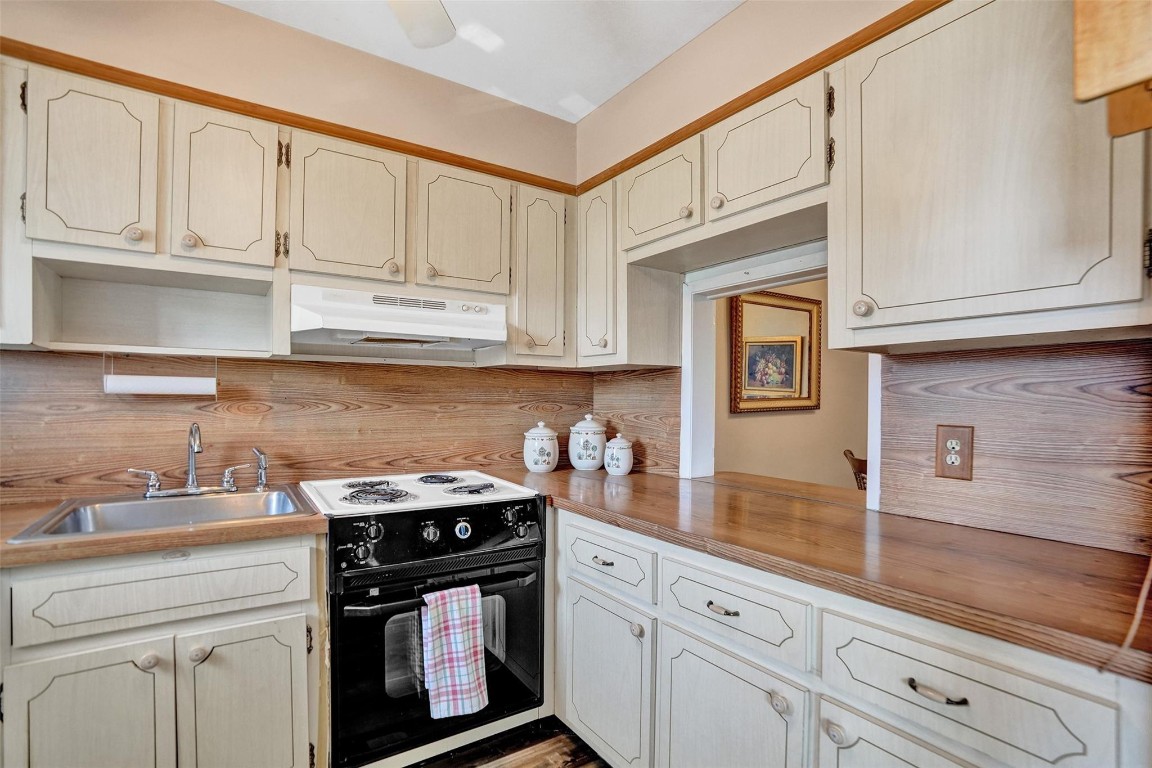 Lighthouse Point Gardens - Residential