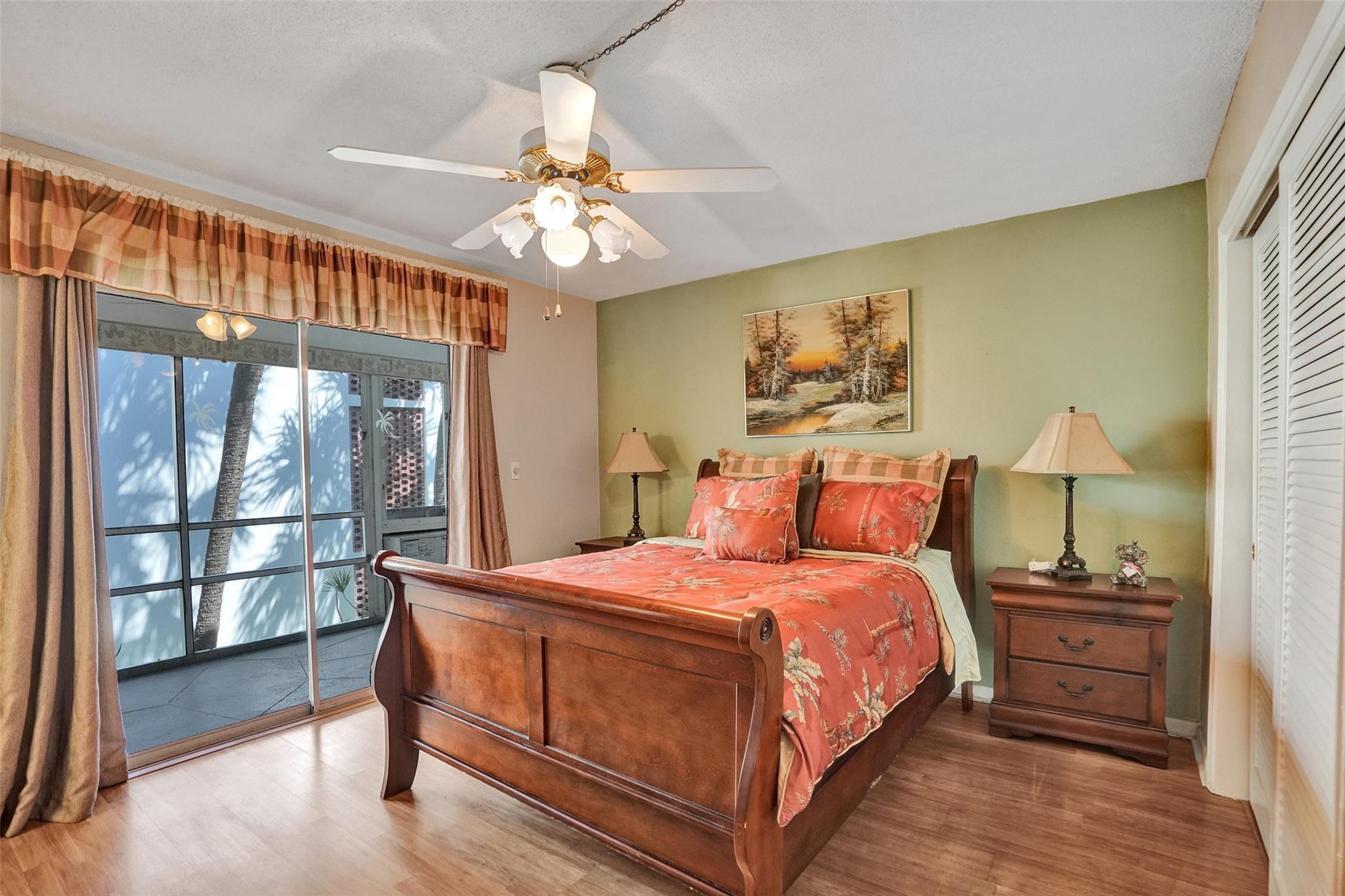 Lighthouse Point Gardens - Residential