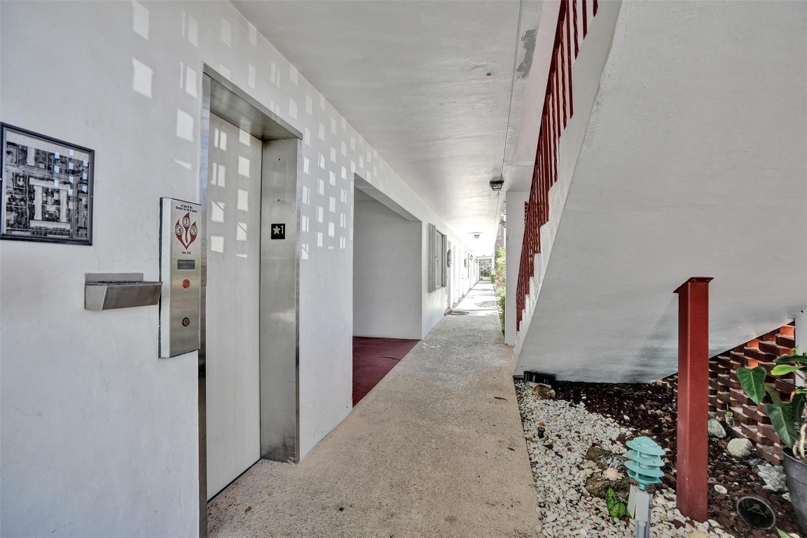 Lighthouse Point Gardens - Residential