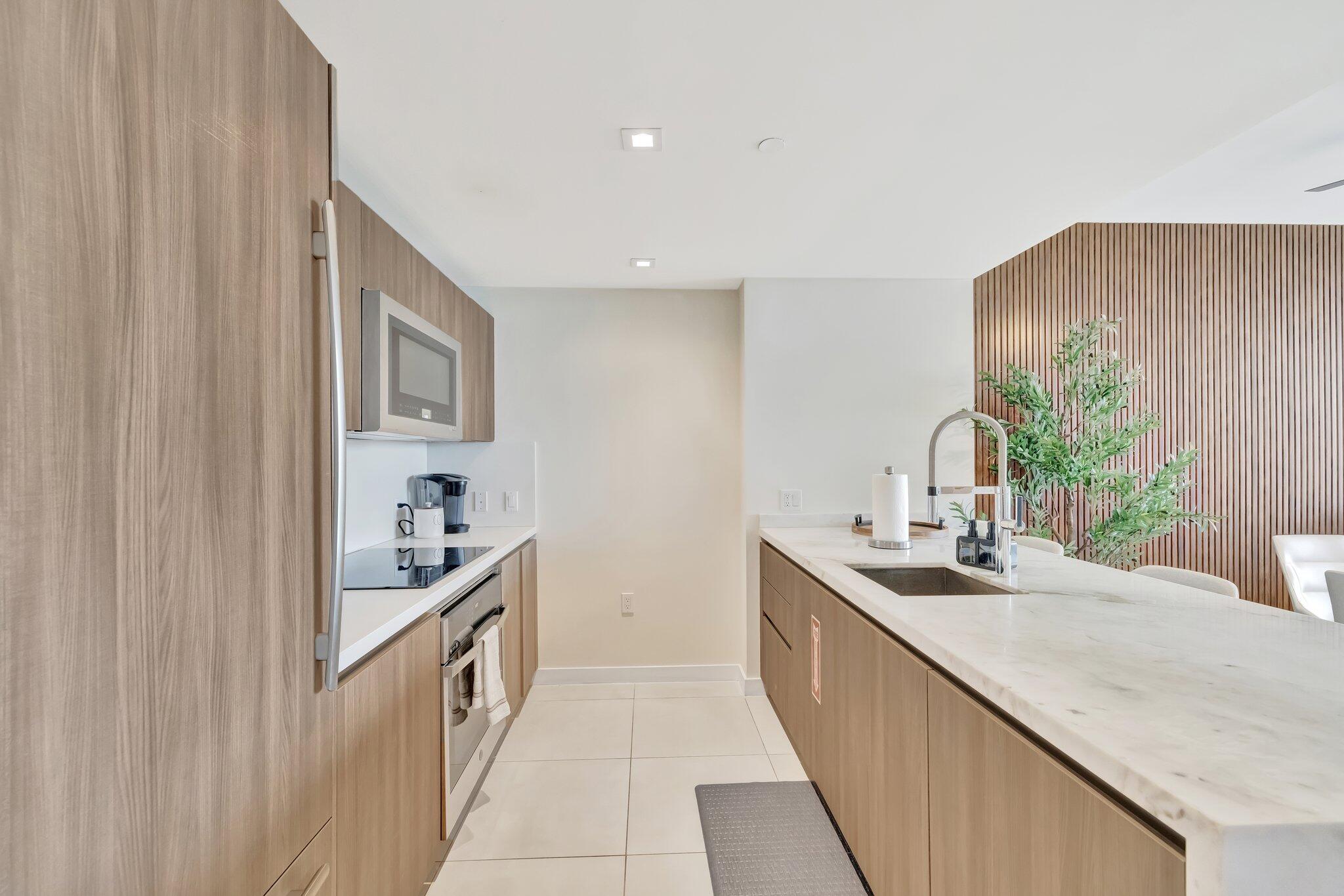 TIFFANY HOUSE CONDO - Residential