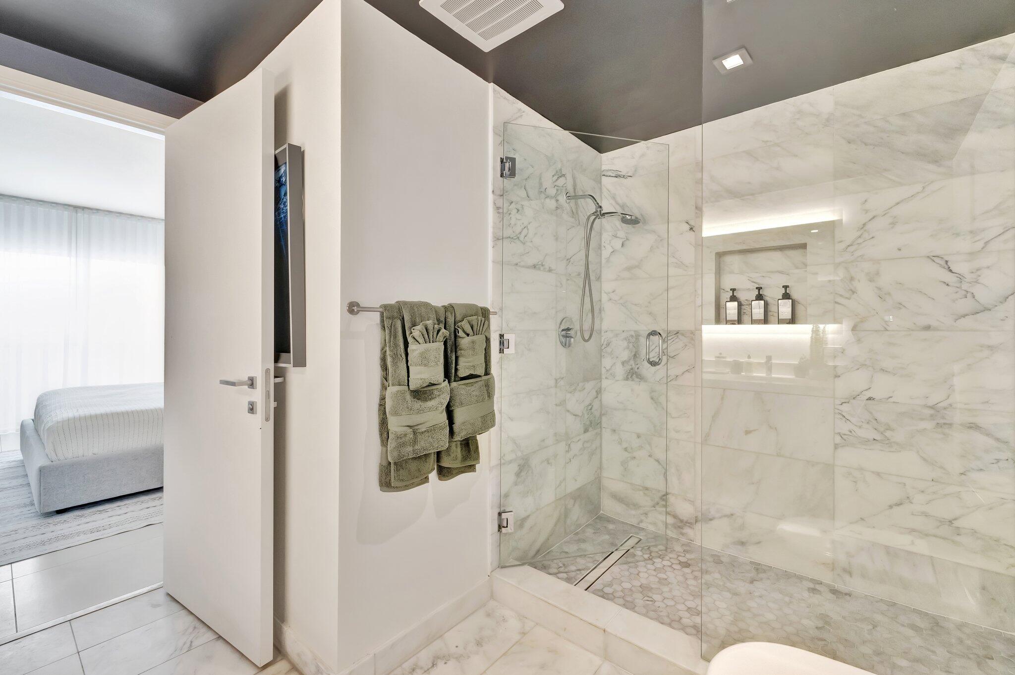 TIFFANY HOUSE CONDO - Residential