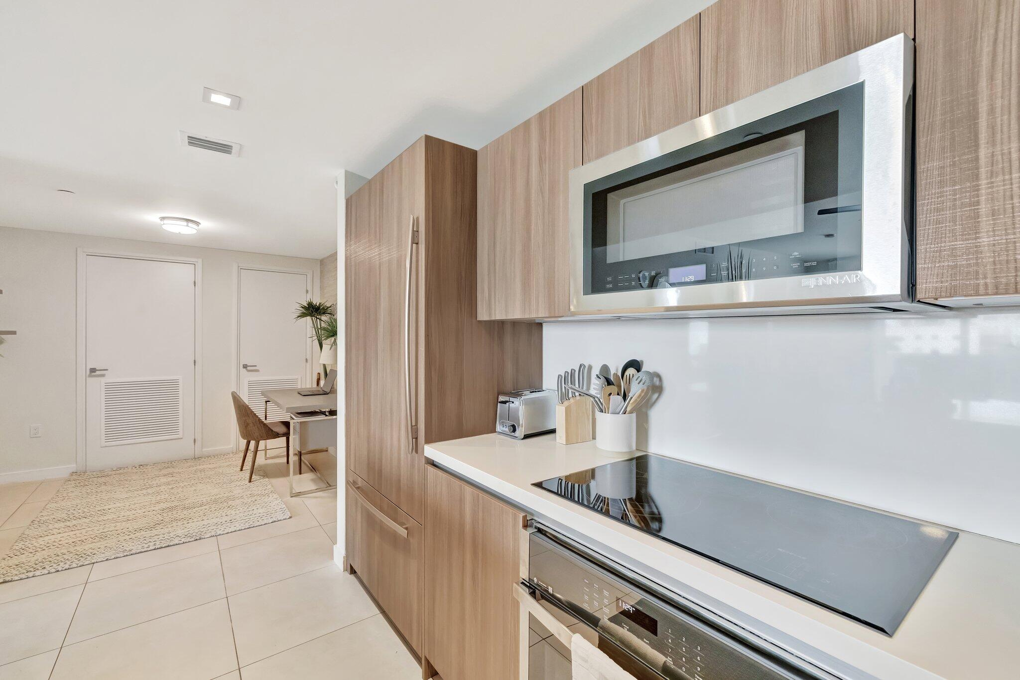 TIFFANY HOUSE CONDO - Residential