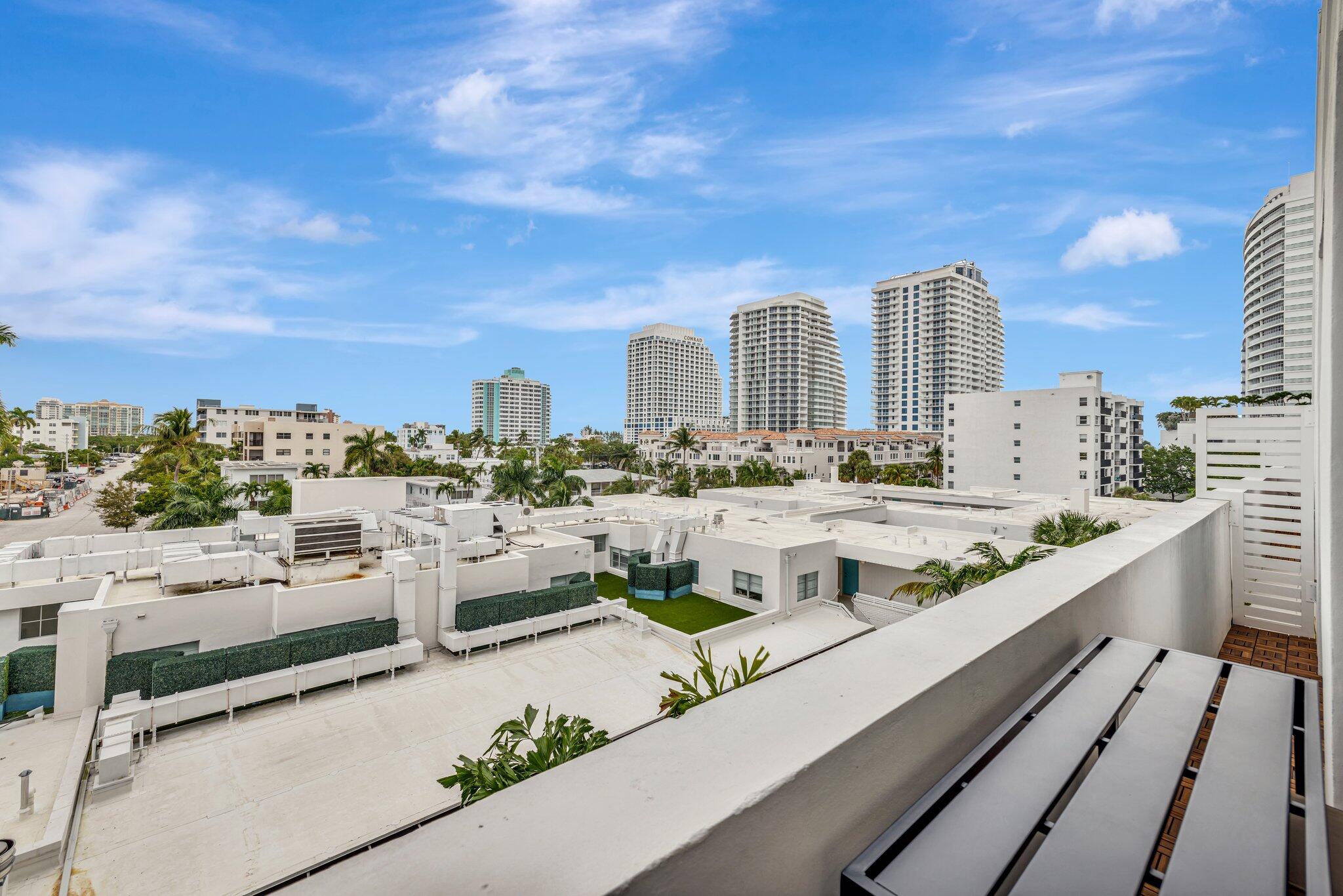 TIFFANY HOUSE CONDO - Residential