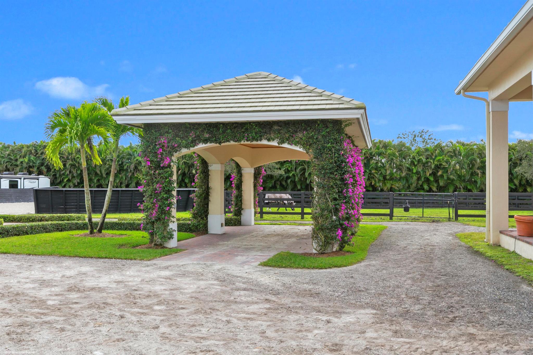 Palm Beach Point - Residential