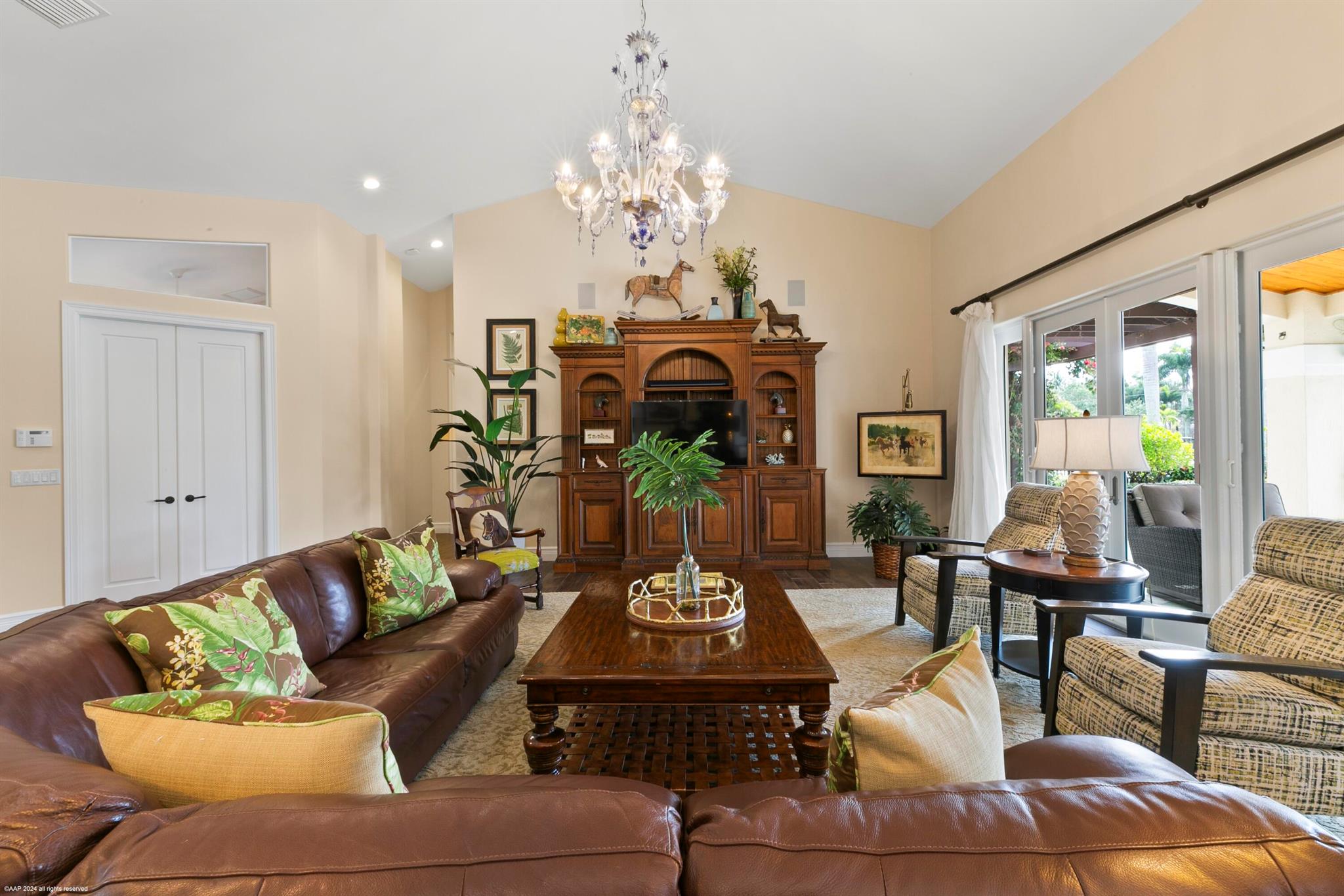 Palm Beach Point - Residential