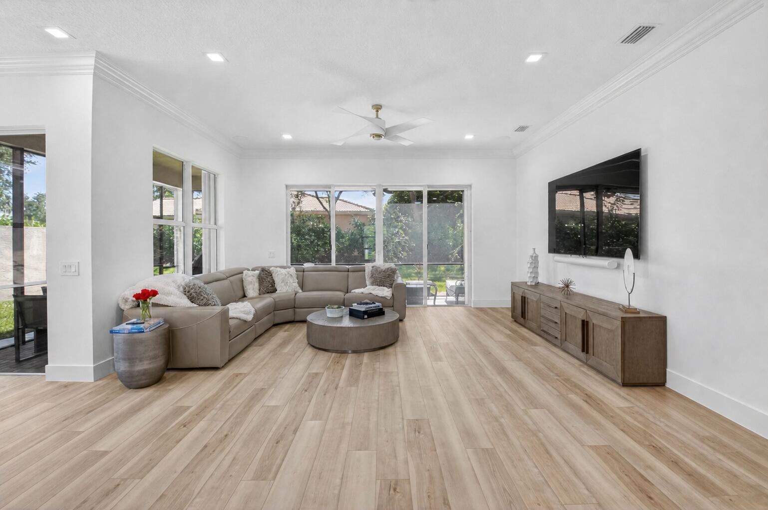 Valencia Reserve - Residential
