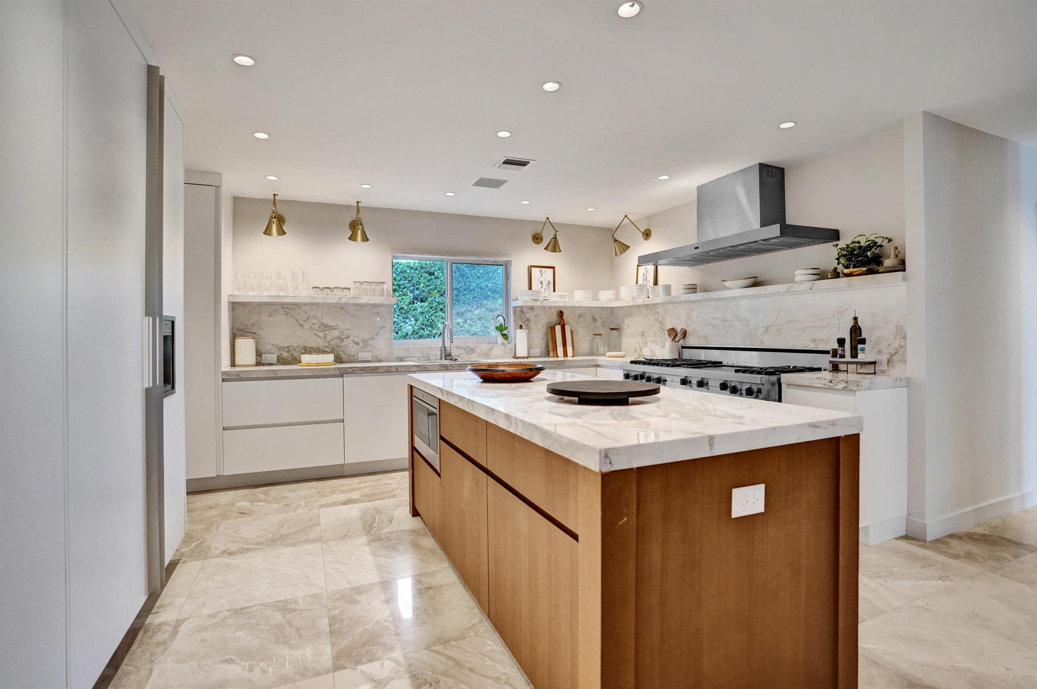 LITTLE HARBOR ON THE HILL - Residential