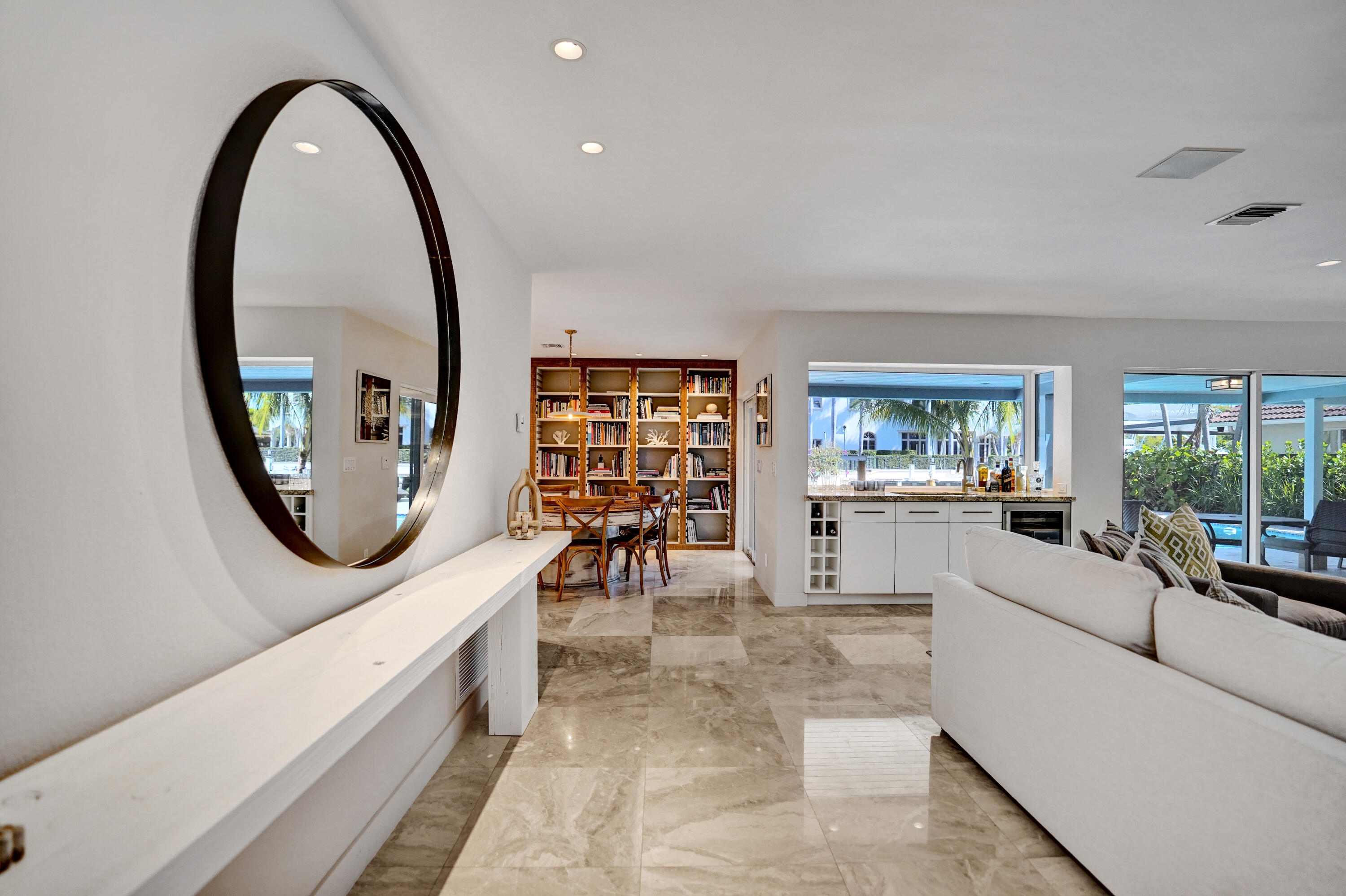 LITTLE HARBOR ON THE HILLSBORO - Residential