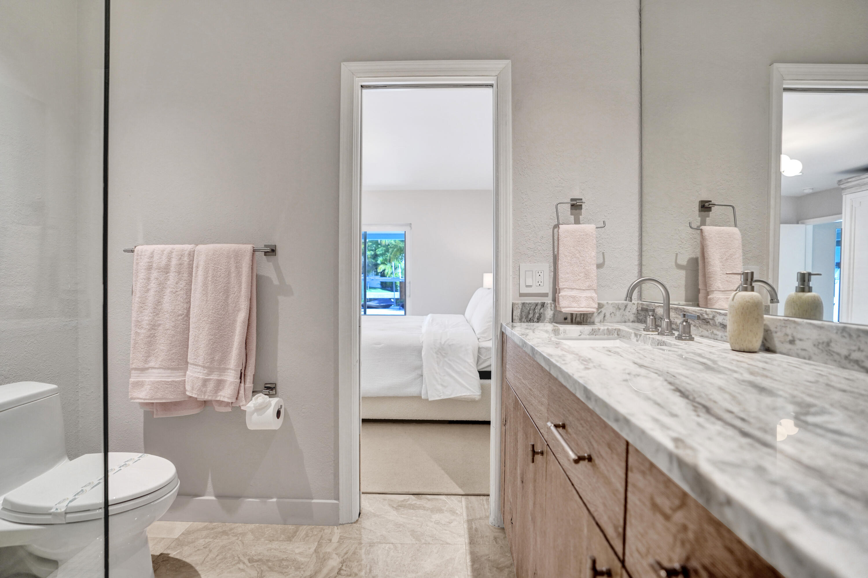 LITTLE HARBOR ON THE HILLSBORO - Residential