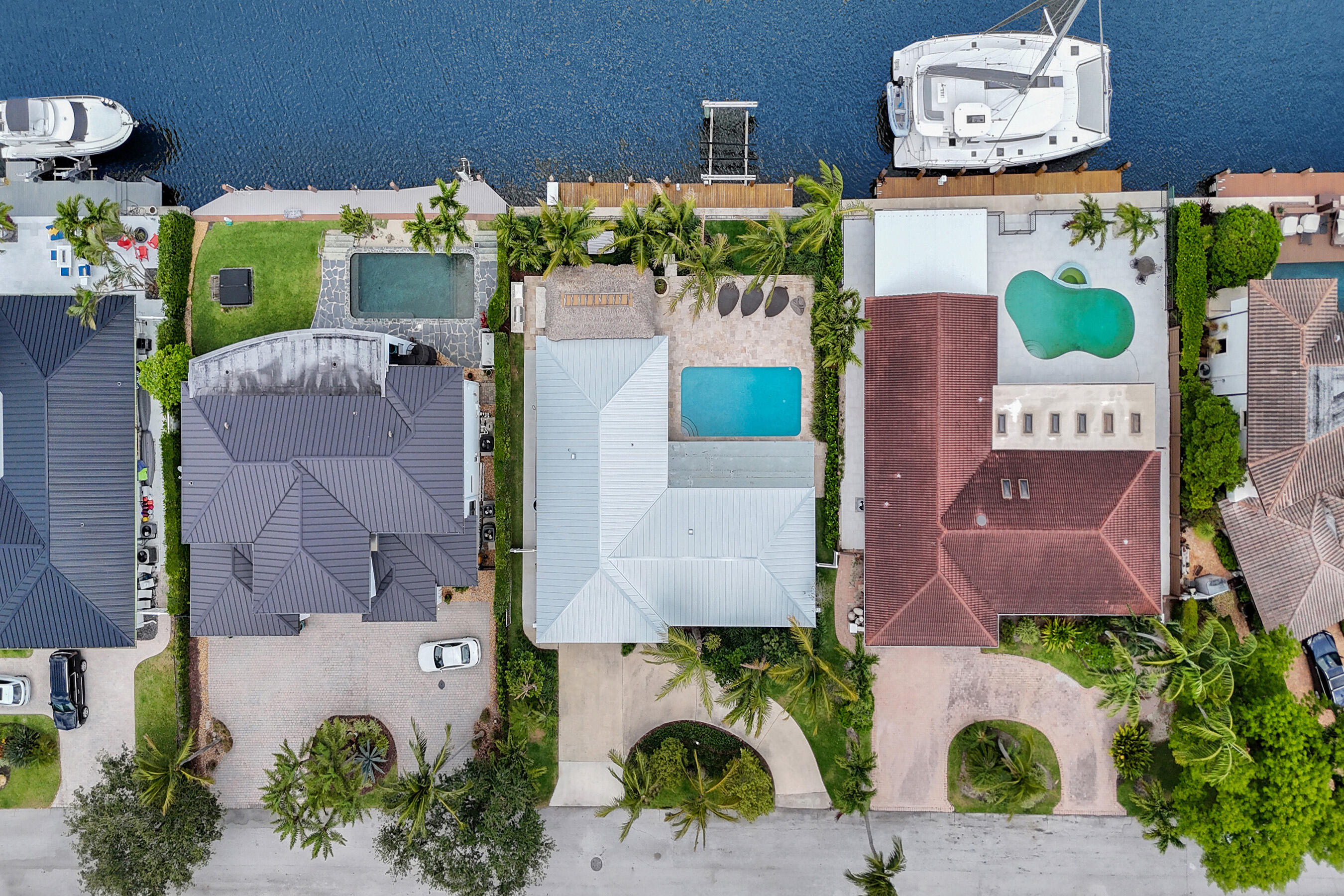 LITTLE HARBOR ON THE HILLSBORO - Residential