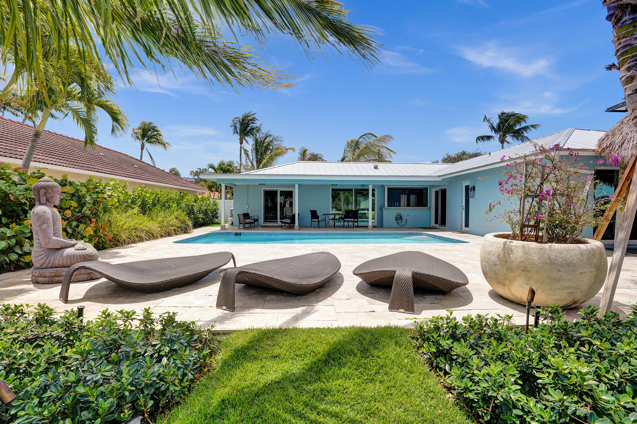 LITTLE HARBOR ON THE HILLSBORO - Residential