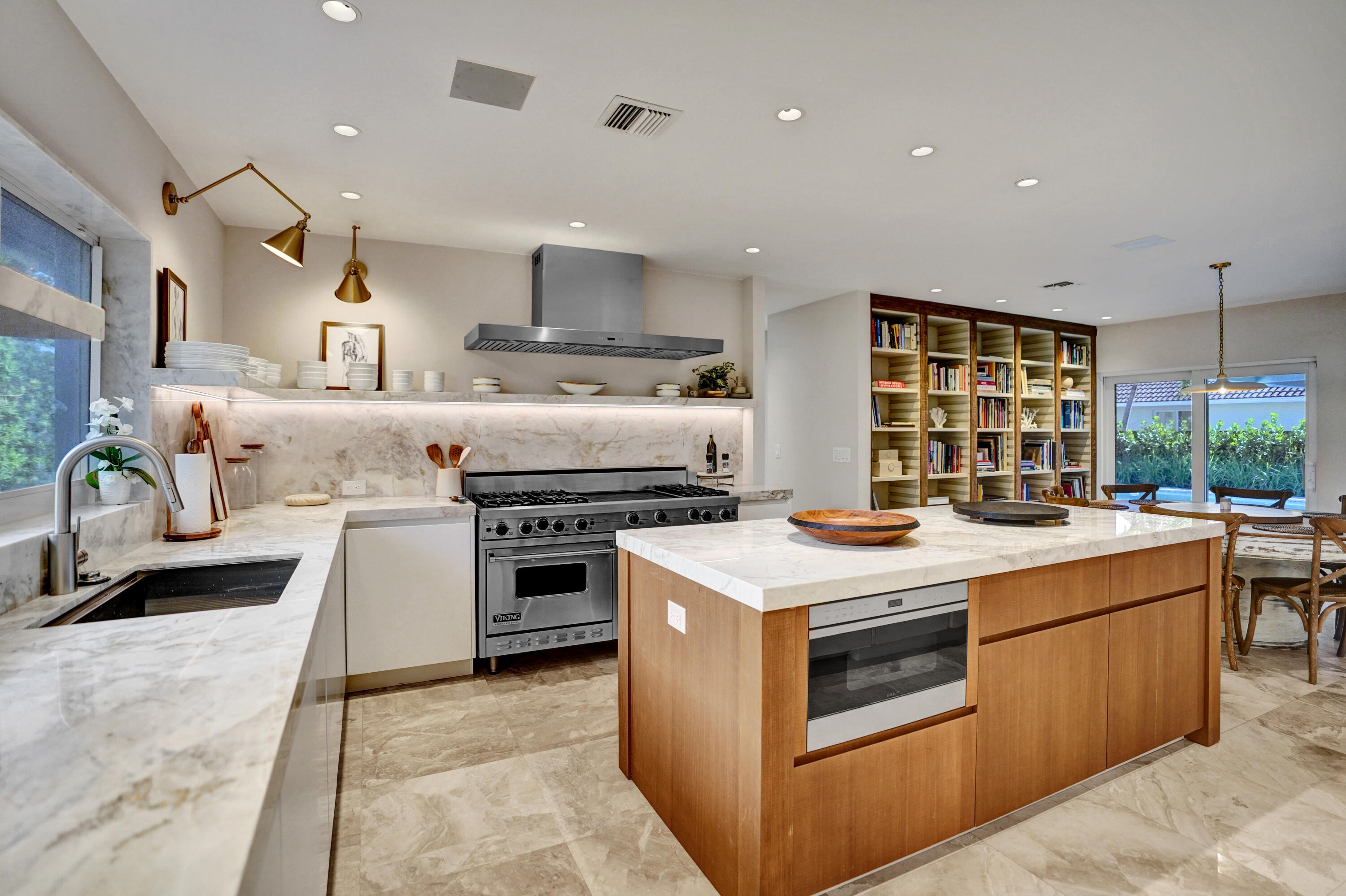 LITTLE HARBOR ON THE HILLSBORO - Residential