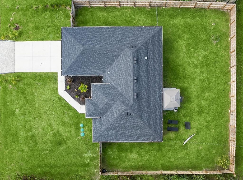 Photo of 8156 103rd Avenue, Vero Beach, FL 32967 (MLS # R11124583)