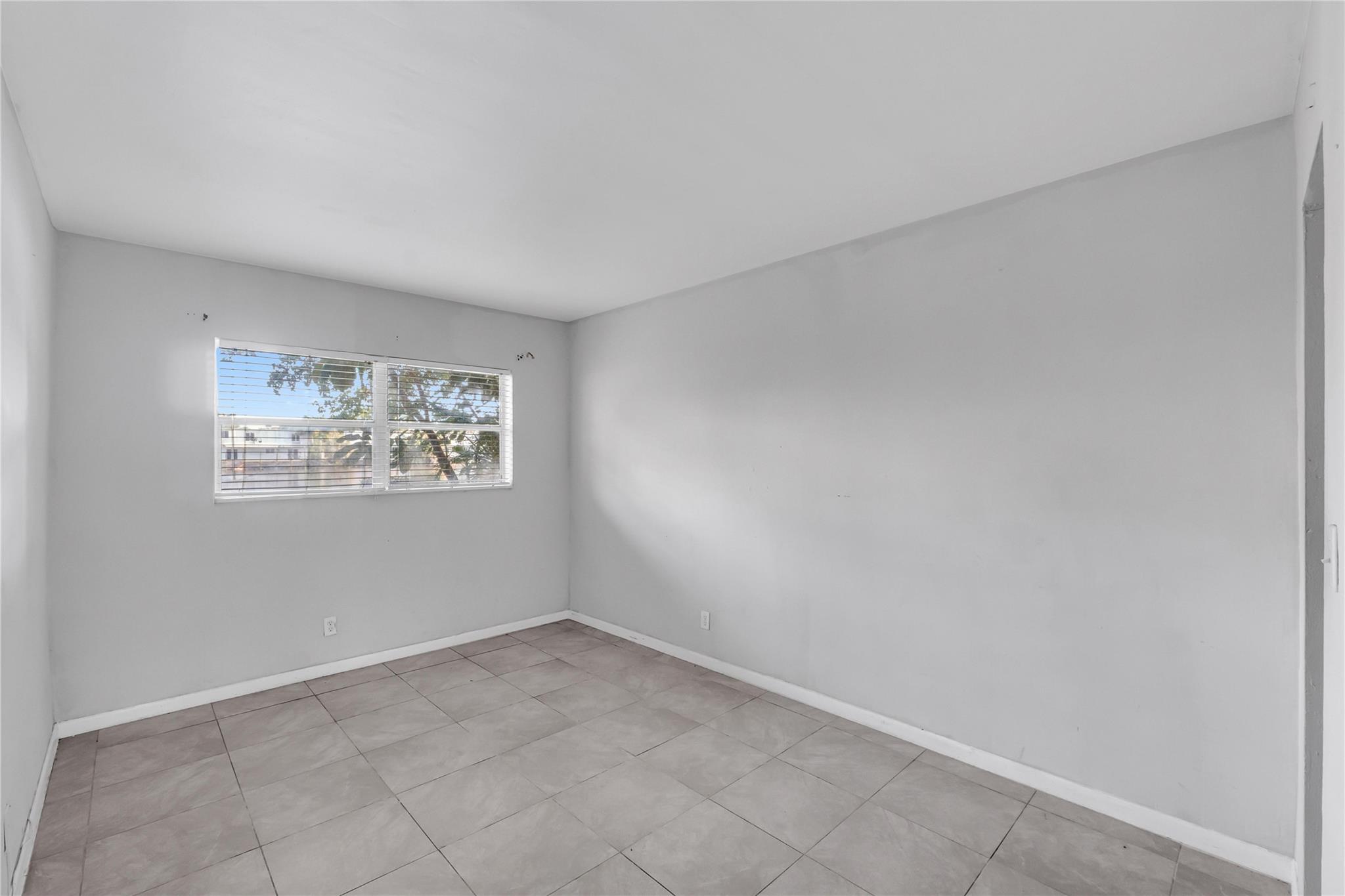 Azul at Kimberly Lakes - Residential Lease