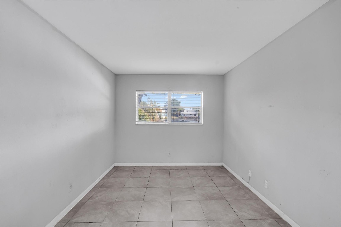 Azul at Kimberly Lakes - Residential Lease