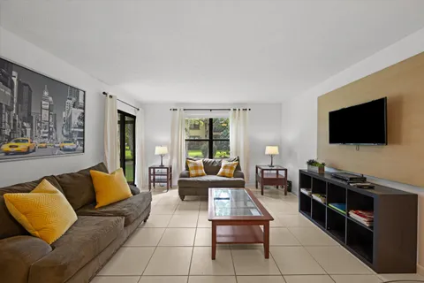 13175 Chadwick Court Unit 34, Wellington, FL 33414 - MLS#: R11060514