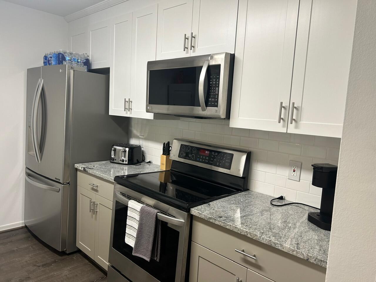 VILLAGE AT ABACOA CONDO - Residential Lease