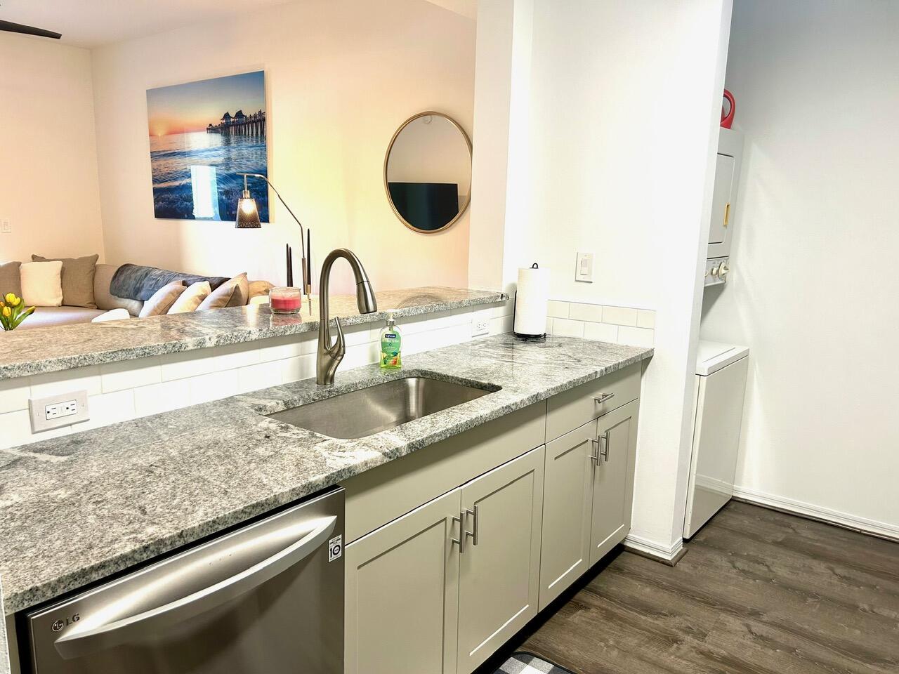 VILLAGE AT ABACOA CONDO - Residential Lease