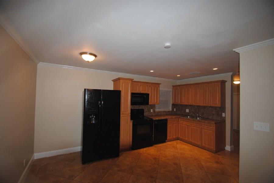 Jacaranda Prcl 608 123-15 - Residential Lease