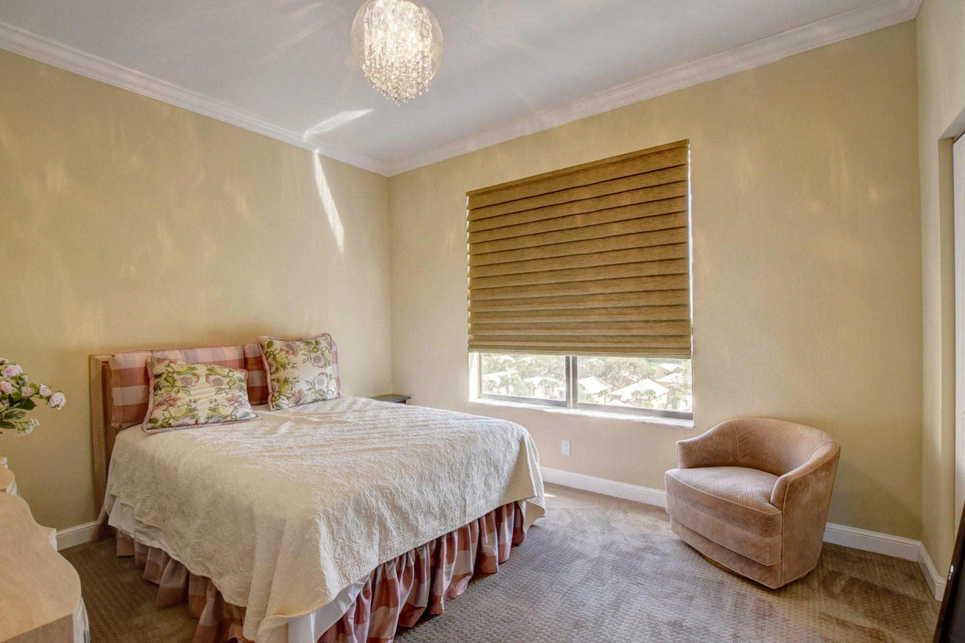 IMPERIAL ROYALE AT BOCA POINTE CONDO - Residential