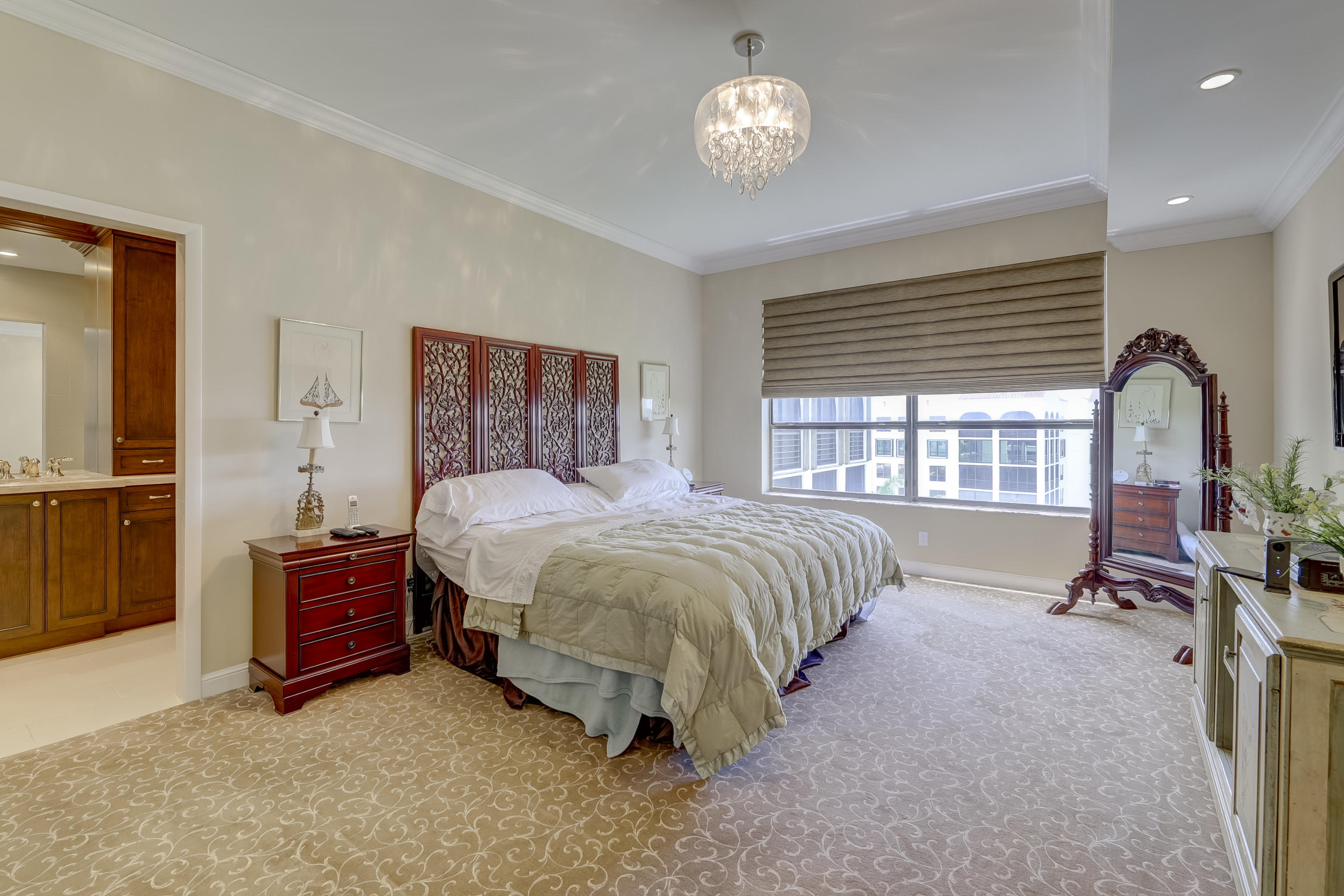 IMPERIAL ROYALE AT BOCA POINTE CONDO - Residential