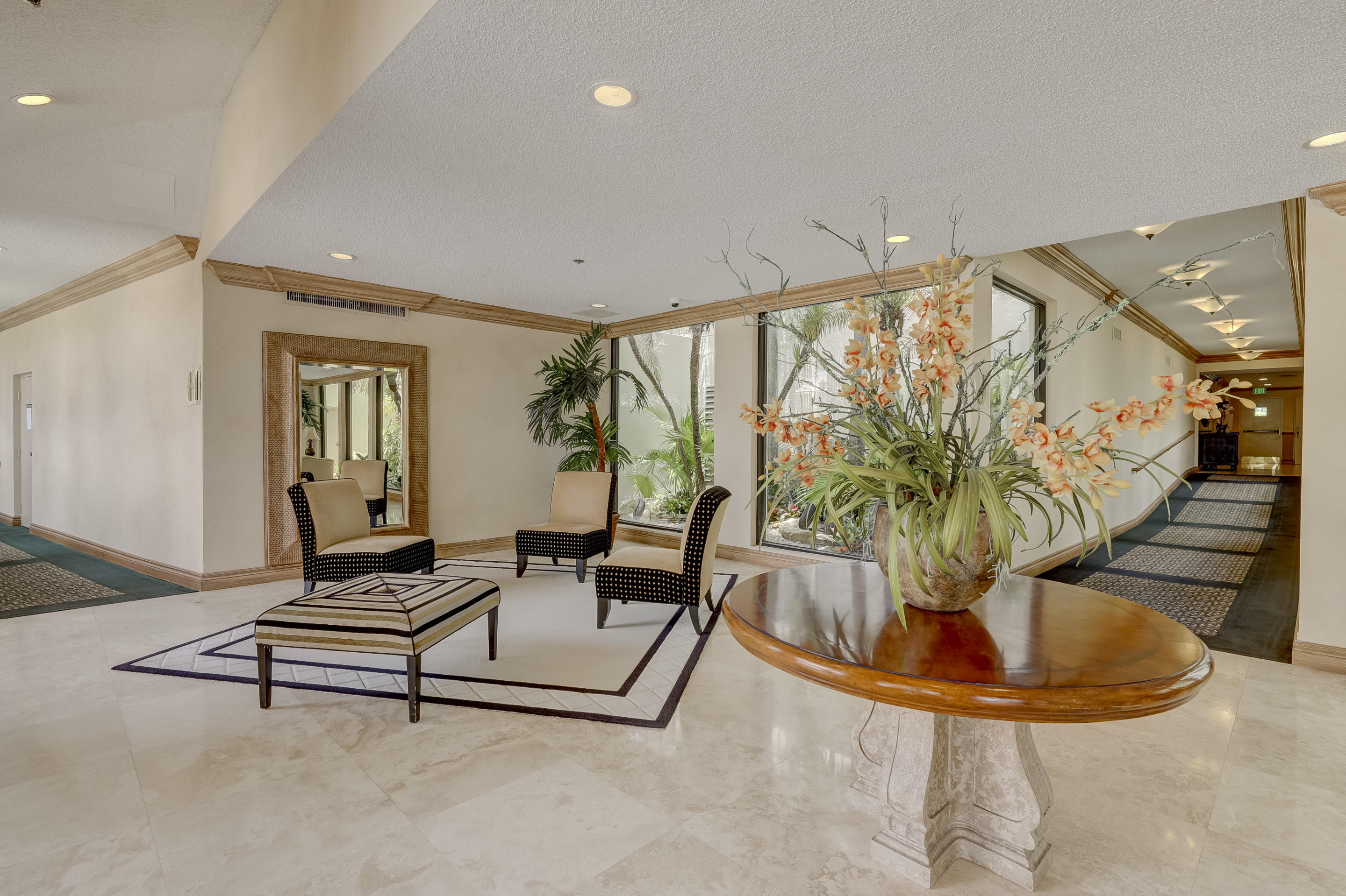 IMPERIAL ROYALE AT BOCA POINTE CONDO - Residential