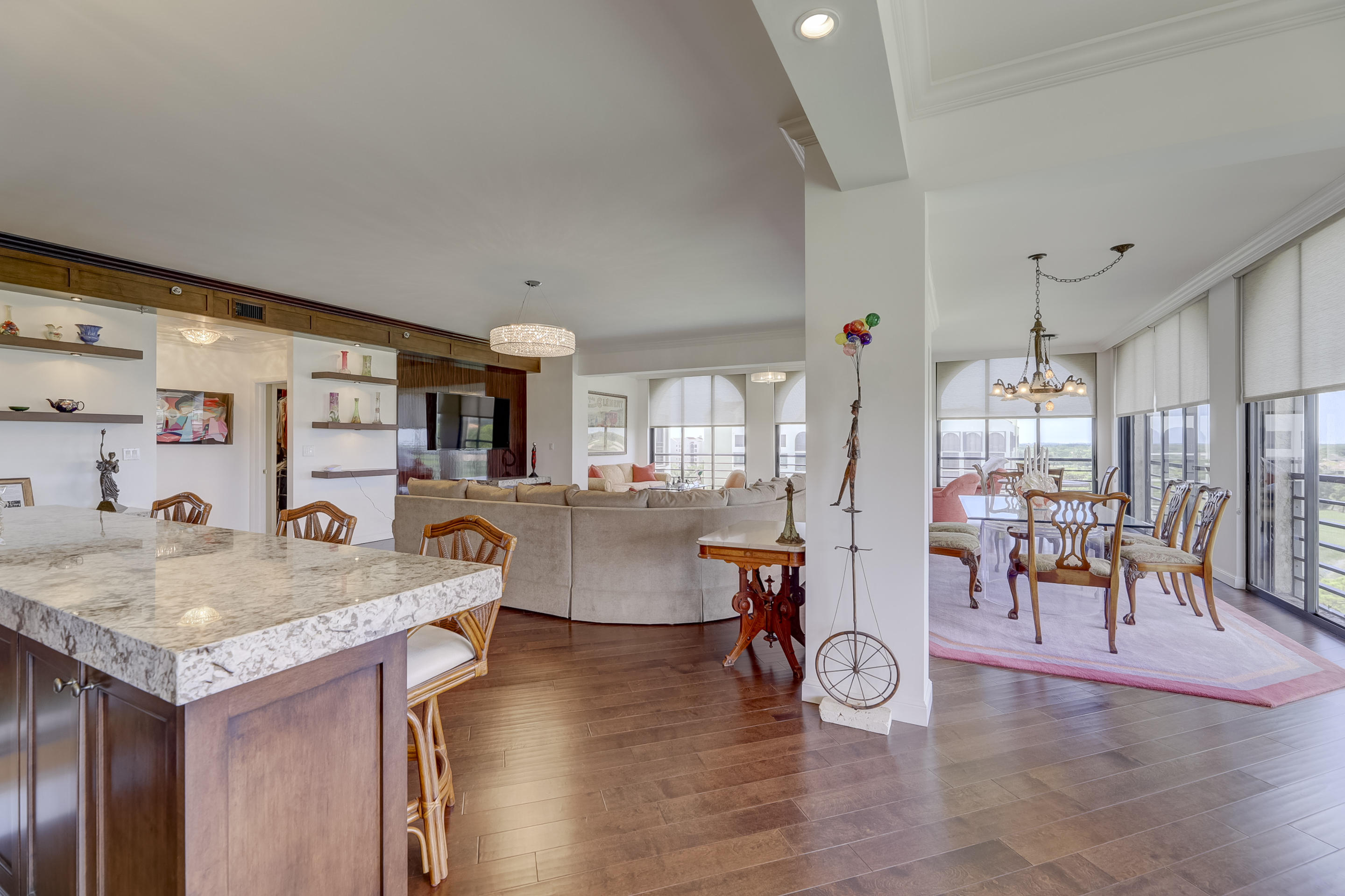 IMPERIAL ROYALE AT BOCA POINTE CONDO - Residential