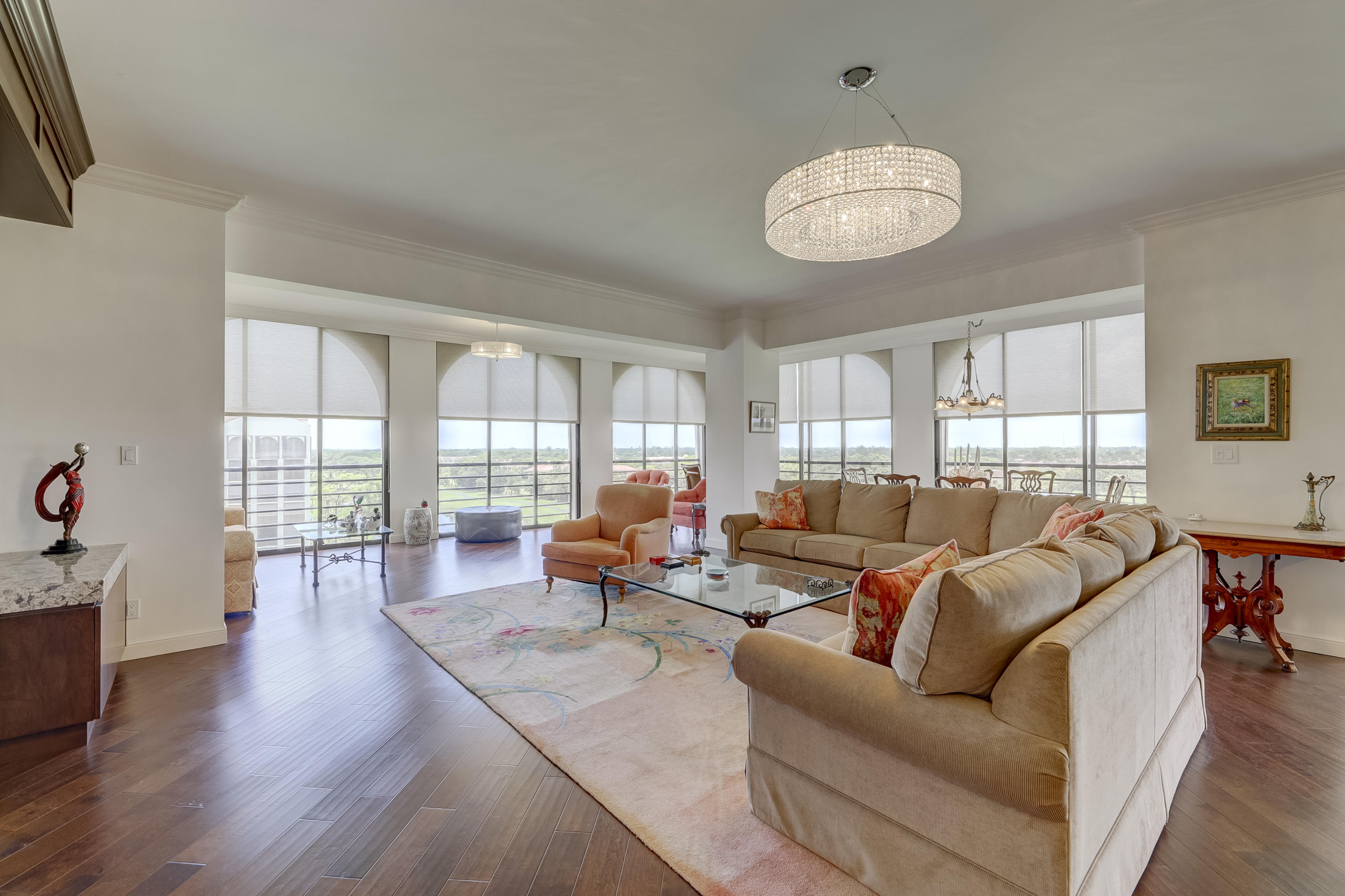 IMPERIAL ROYALE AT BOCA POINTE CONDO - Residential