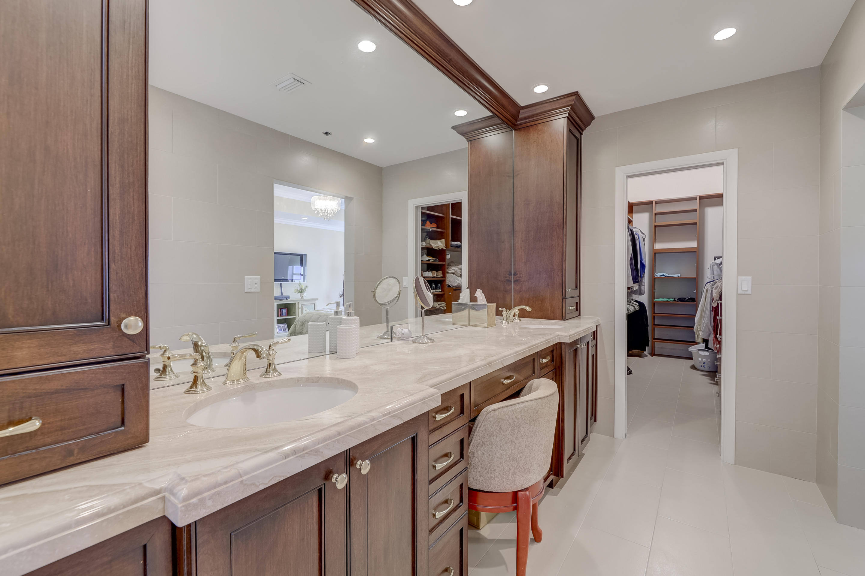 IMPERIAL ROYALE AT BOCA POINTE CONDO - Residential