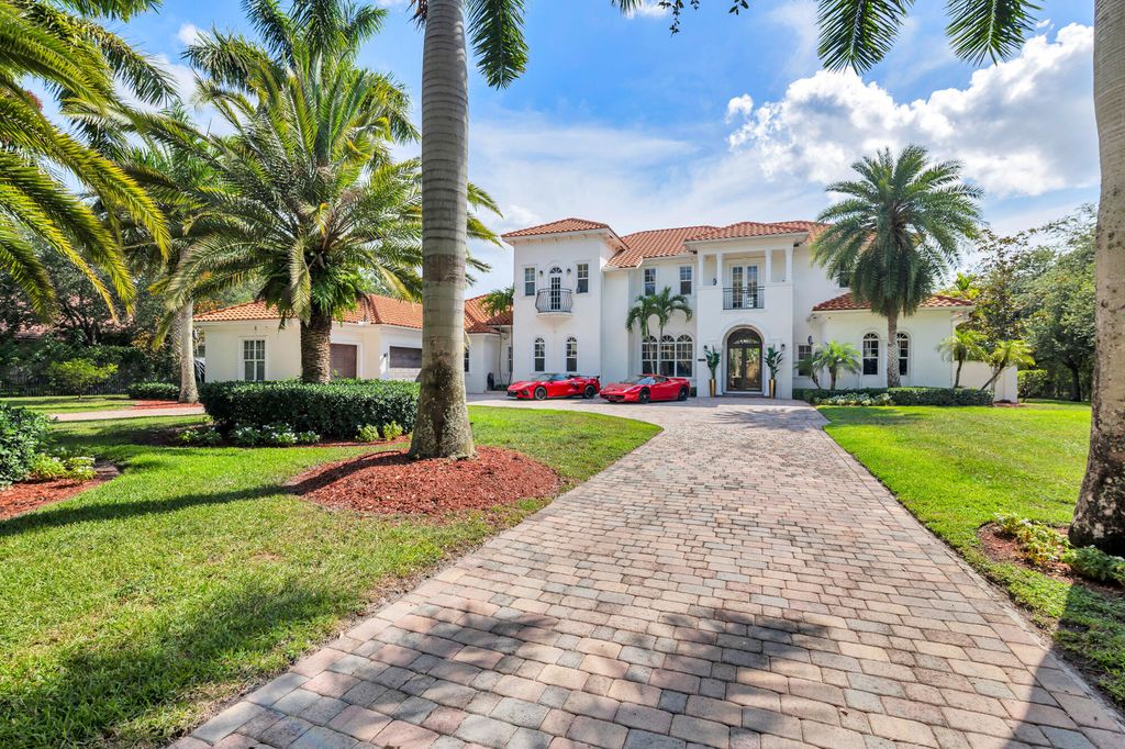 Photo of 2685 Greenbriar Boulevard, Wellington, FL 33414 (MLS # B26053604)
