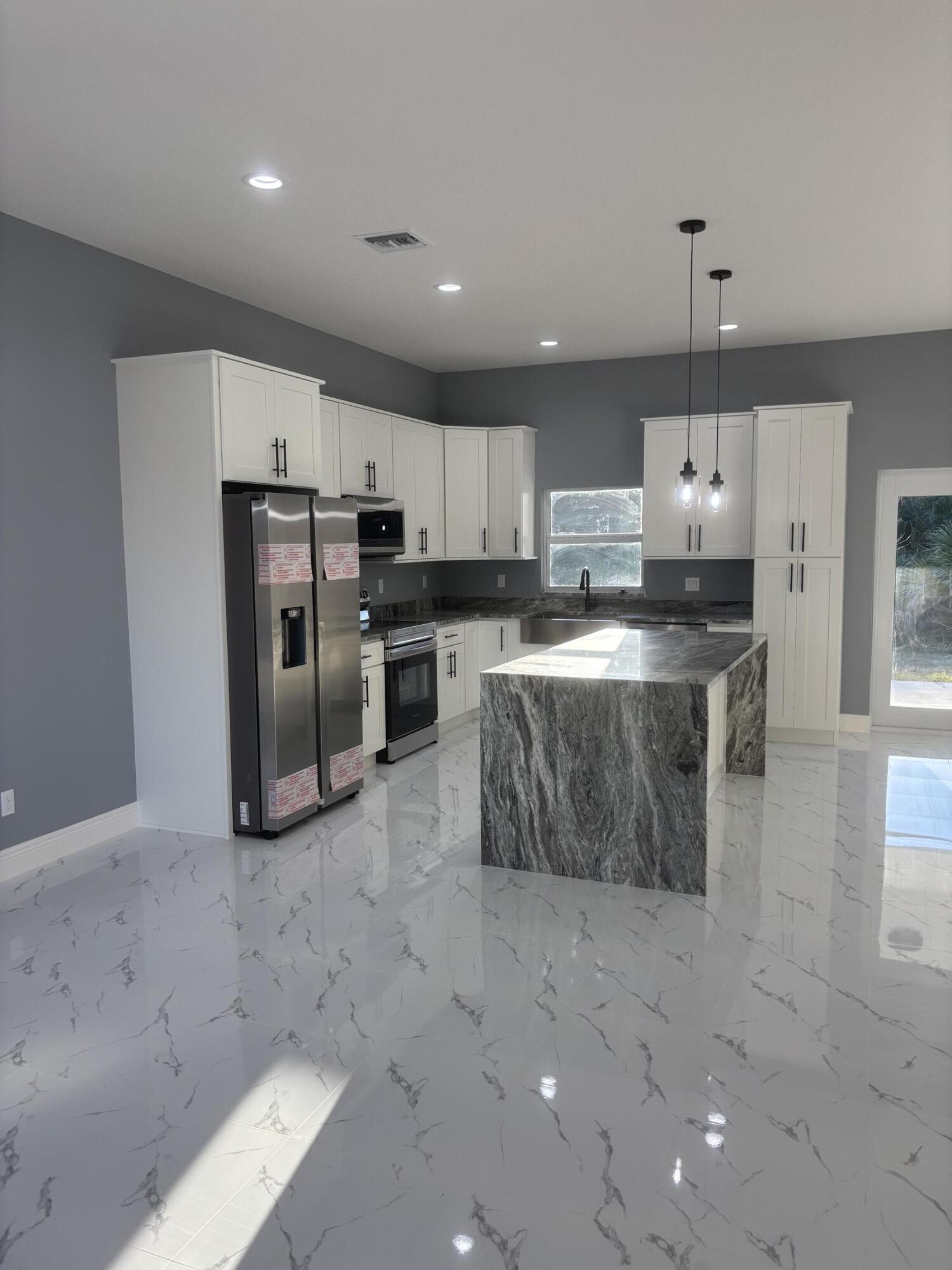 PORT MALABAR UNIT 49 - Residential