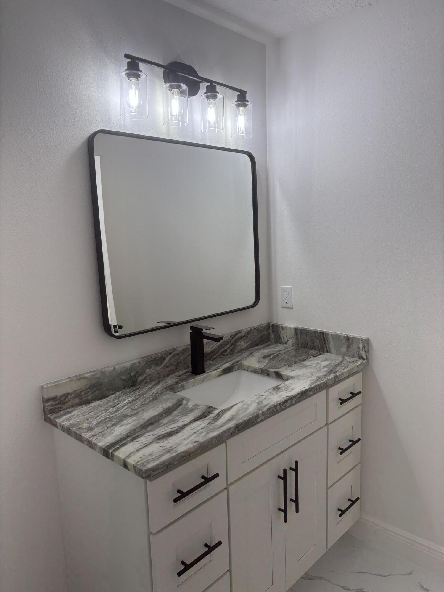 PORT MALABAR UNIT 49 - Residential