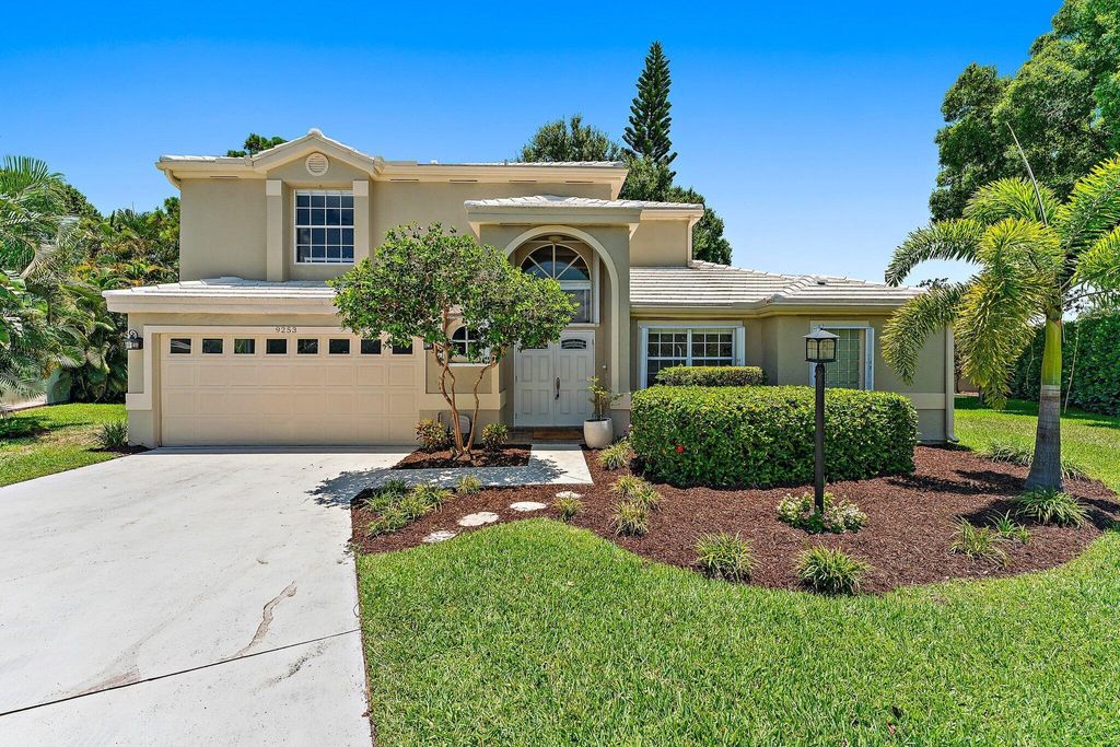 Photo of 9253 SE Woods End Place, Tequesta, FL 33469 (MLS # R11012595)