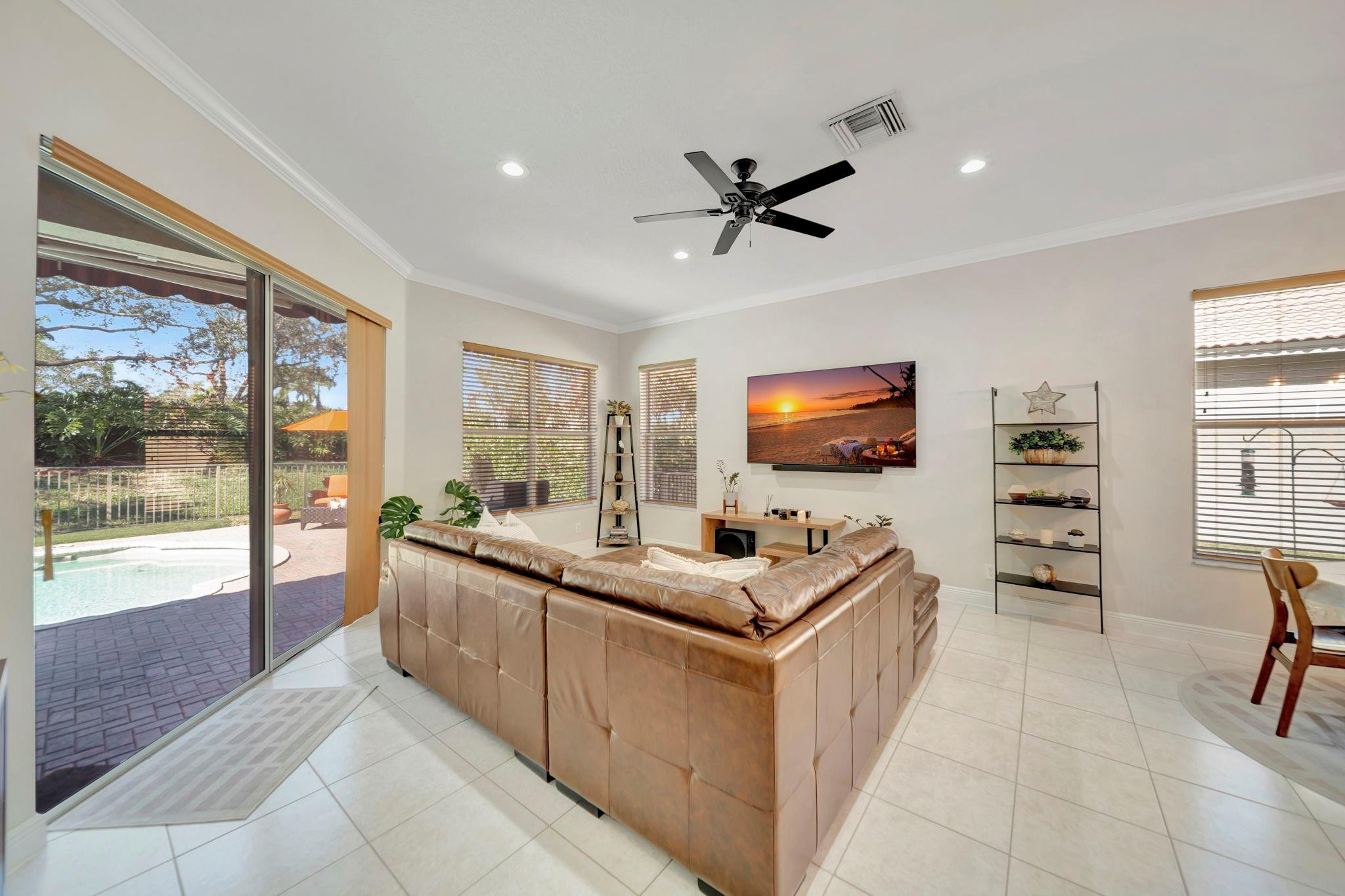 Parkland Isles - Residential