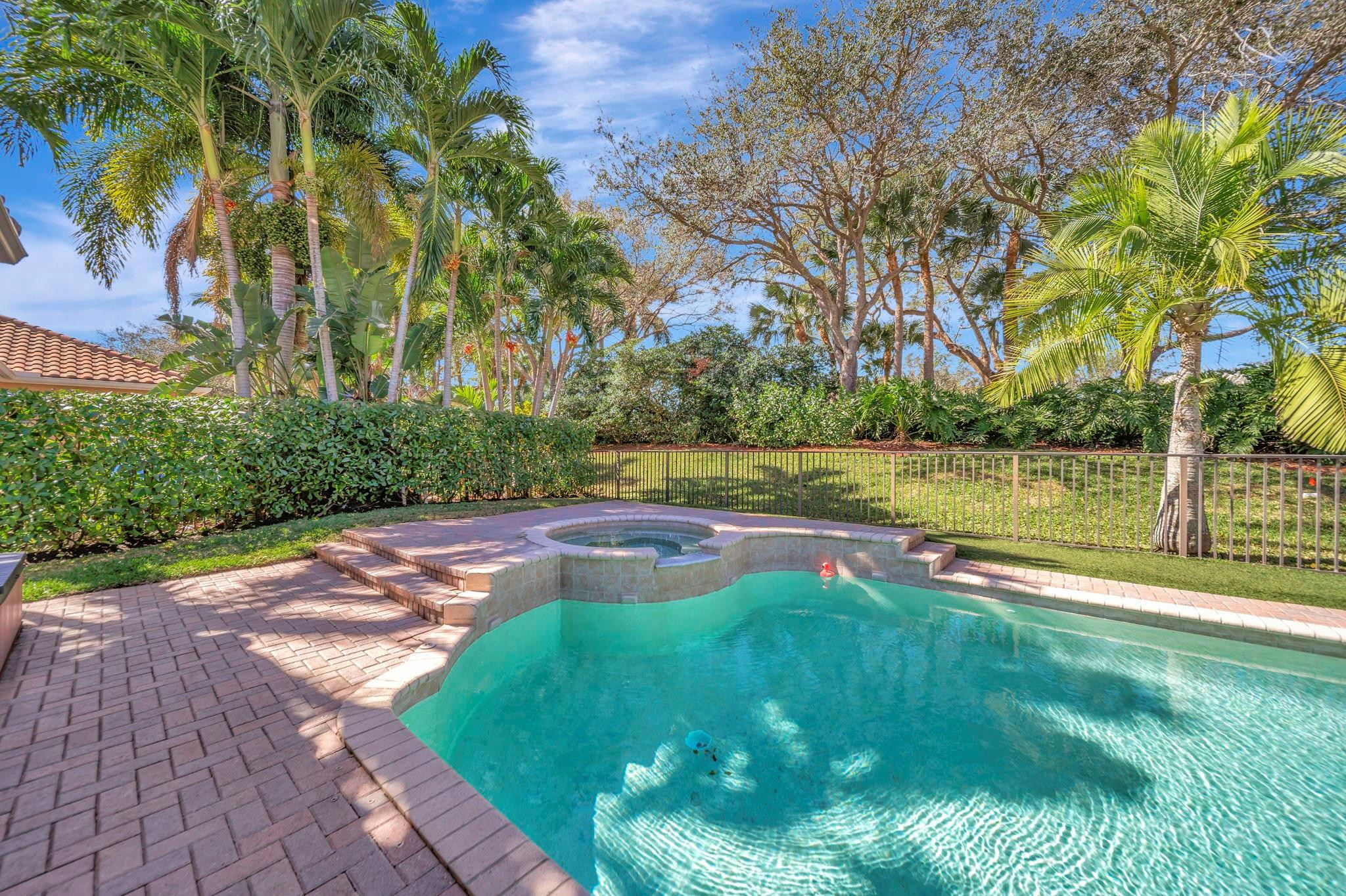 Parkland Isles - Residential