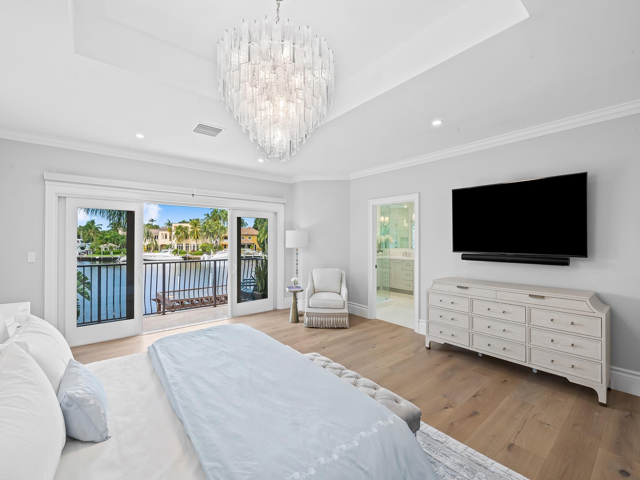 RIO VISTA ISLES - Residential