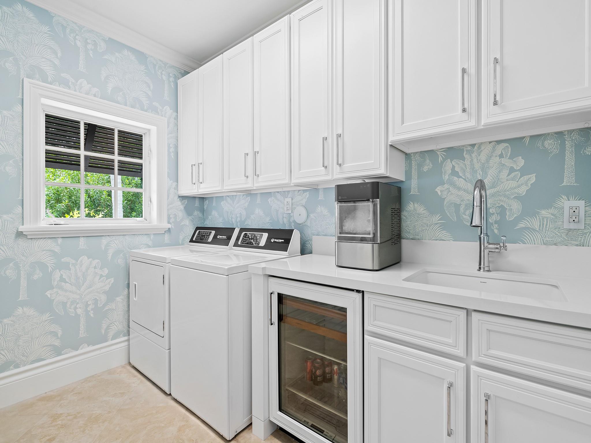 RIO VISTA ISLES - Residential