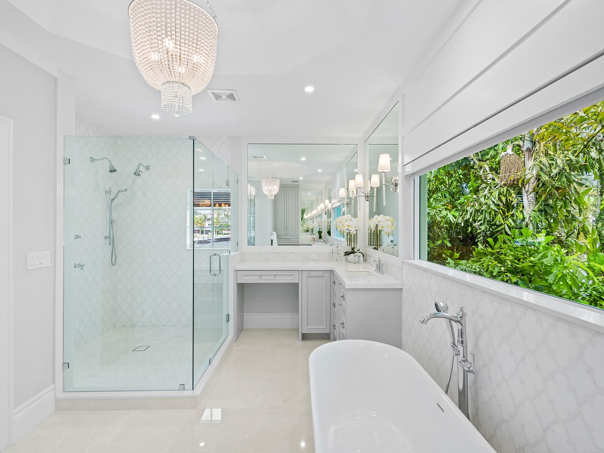 RIO VISTA ISLES - Residential