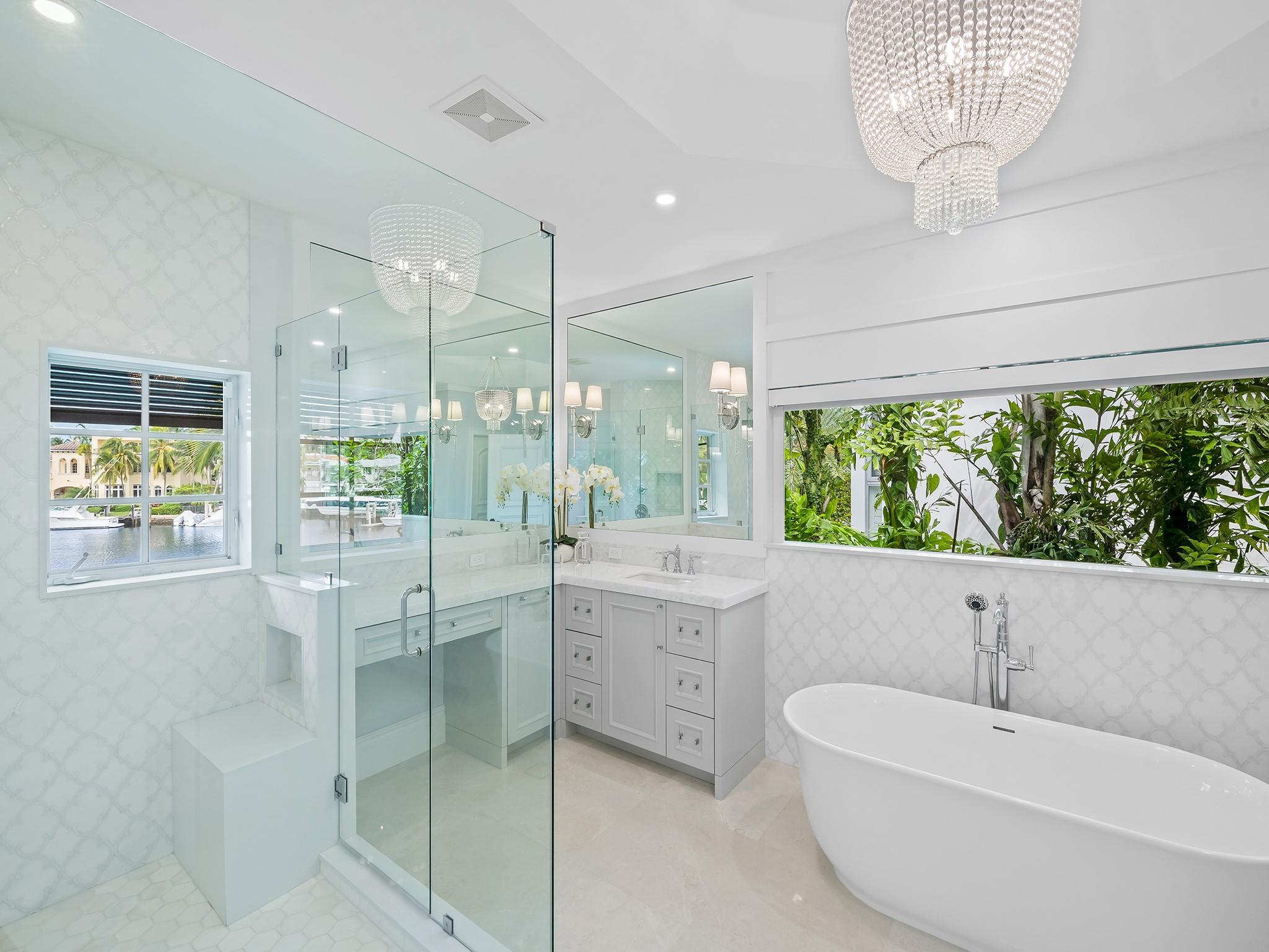 RIO VISTA ISLES - Residential