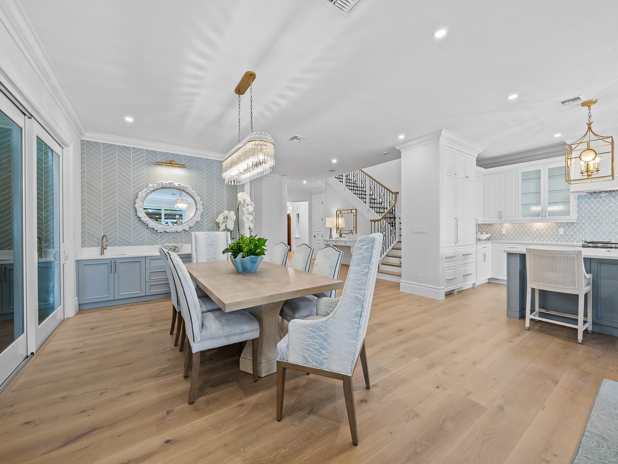 RIO VISTA ISLES - Residential