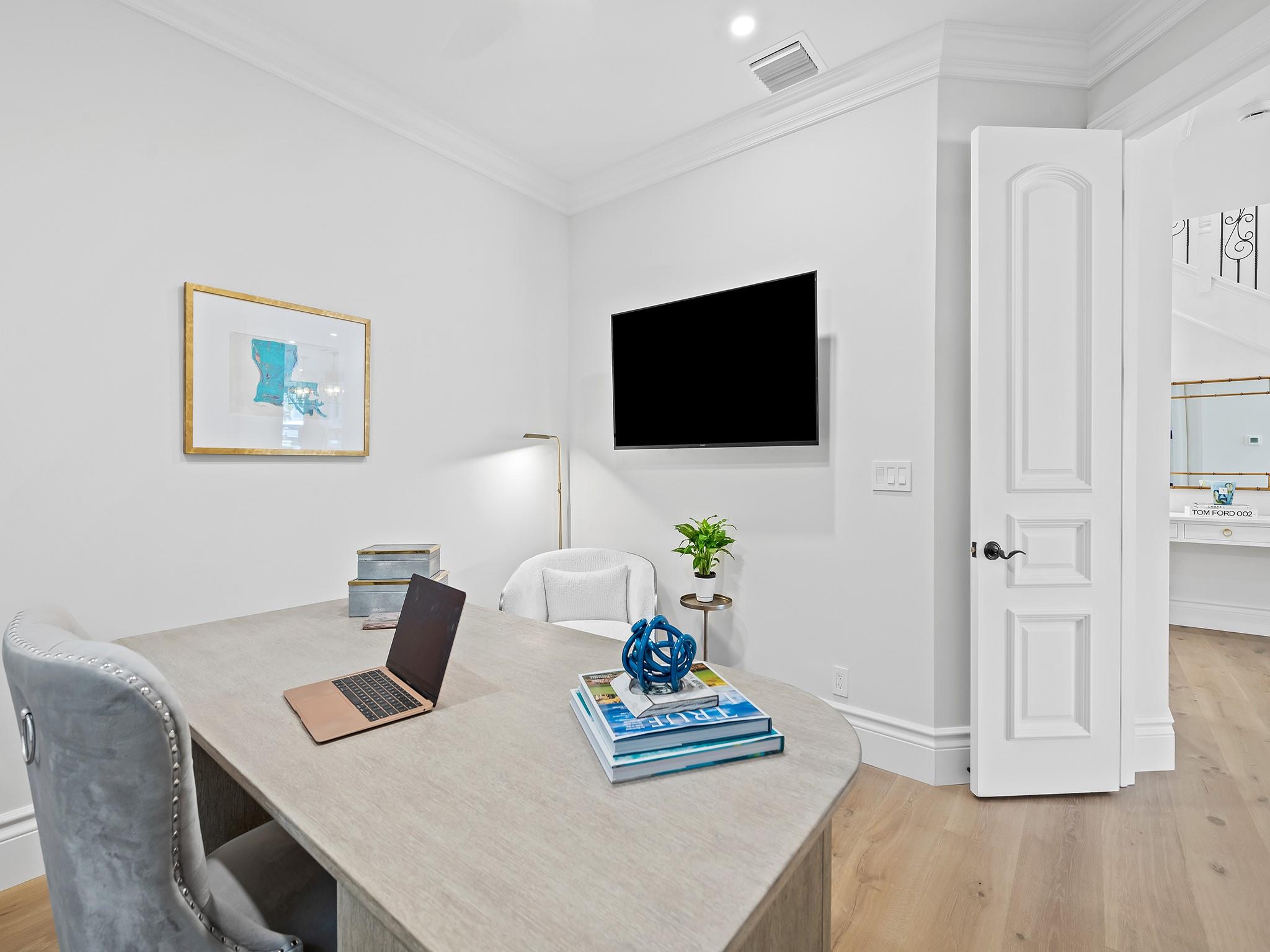 RIO VISTA ISLES - Residential