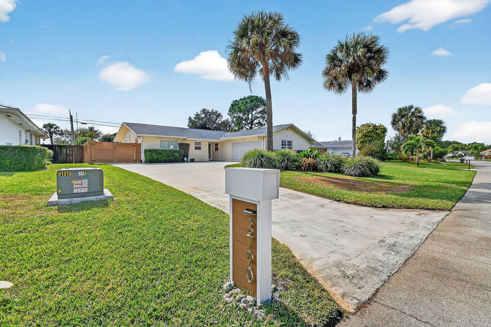 PALM BEACH GARDENS 5 - Residential