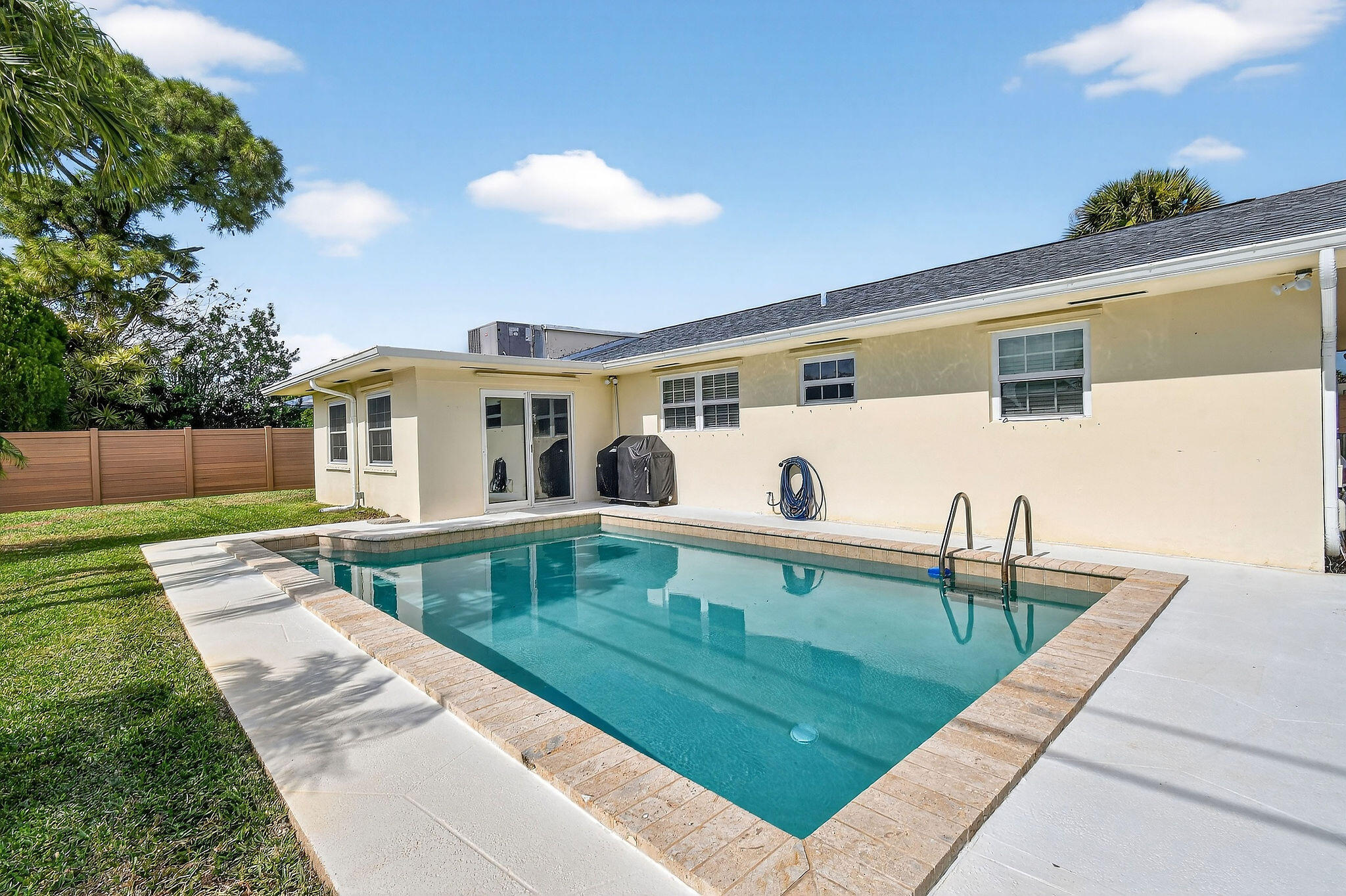 PALM BEACH GARDENS 5 - Residential