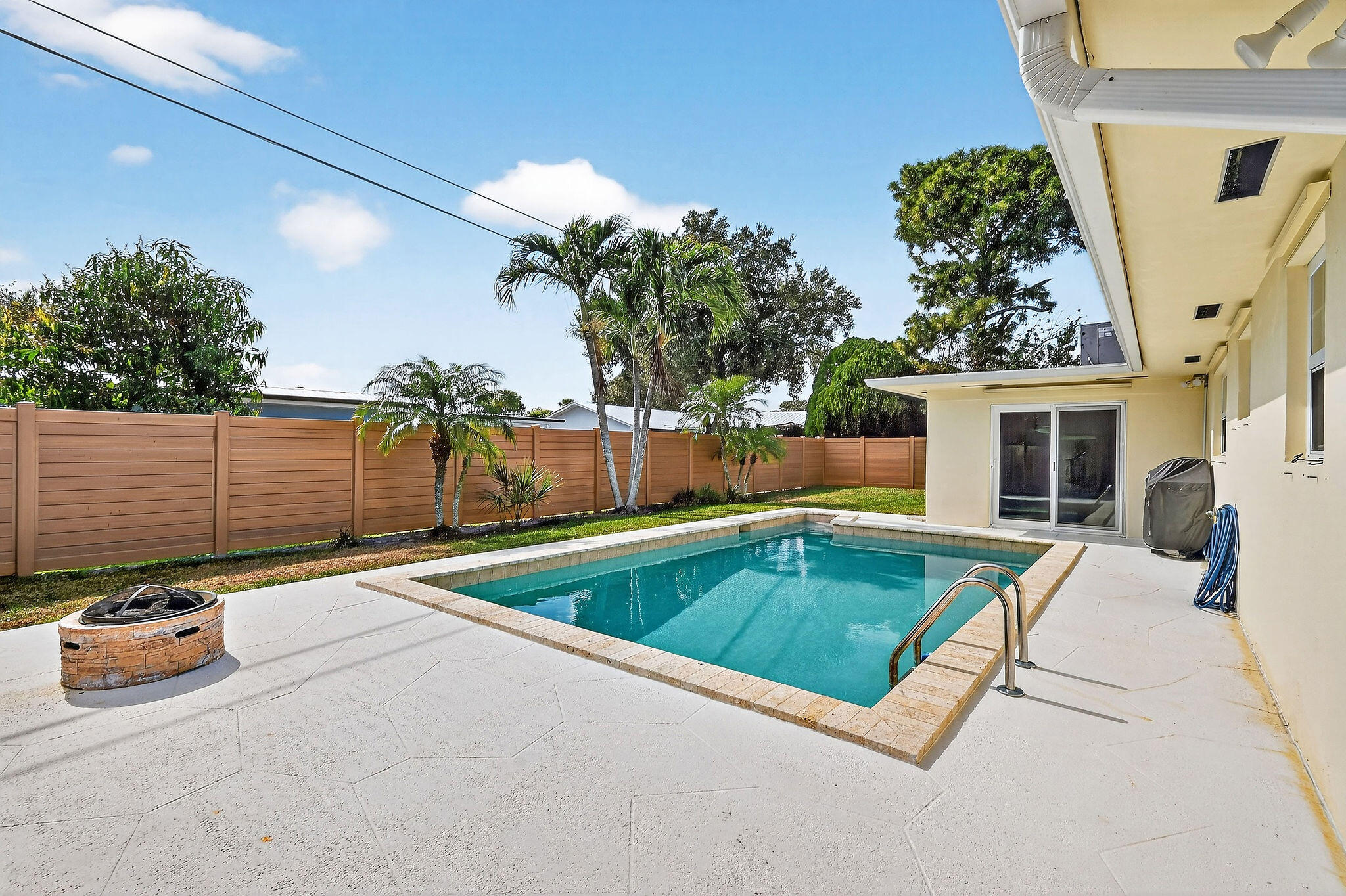 PALM BEACH GARDENS 5 - Residential