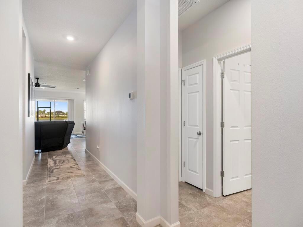 TRADITION PLAT NO 20 - TH - Residential Lease