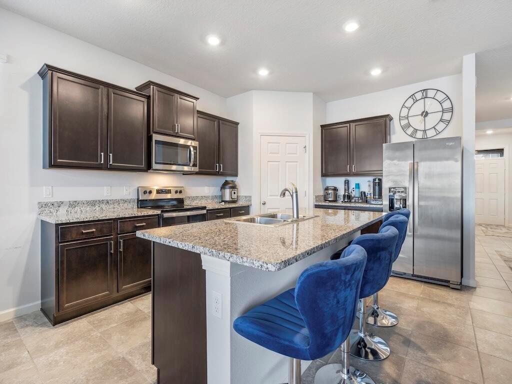 TRADITION PLAT NO 20 - TH - Residential Lease