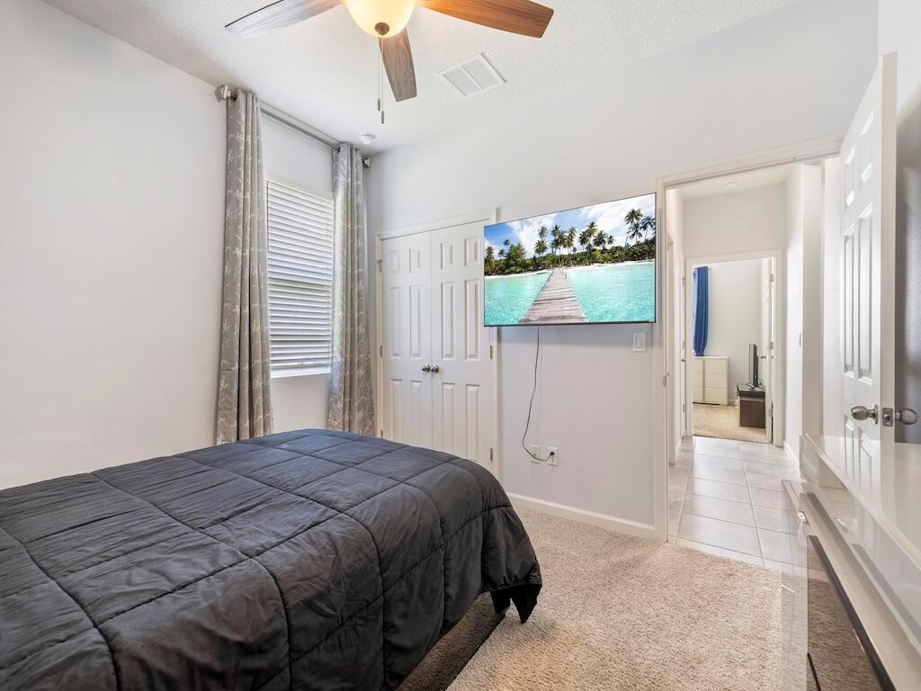 TRADITION PLAT NO 20 - TH - Residential Lease