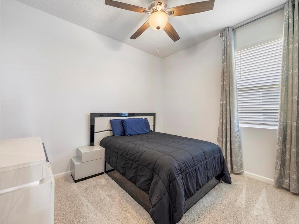 TRADITION PLAT NO 20 - TH - Residential Lease